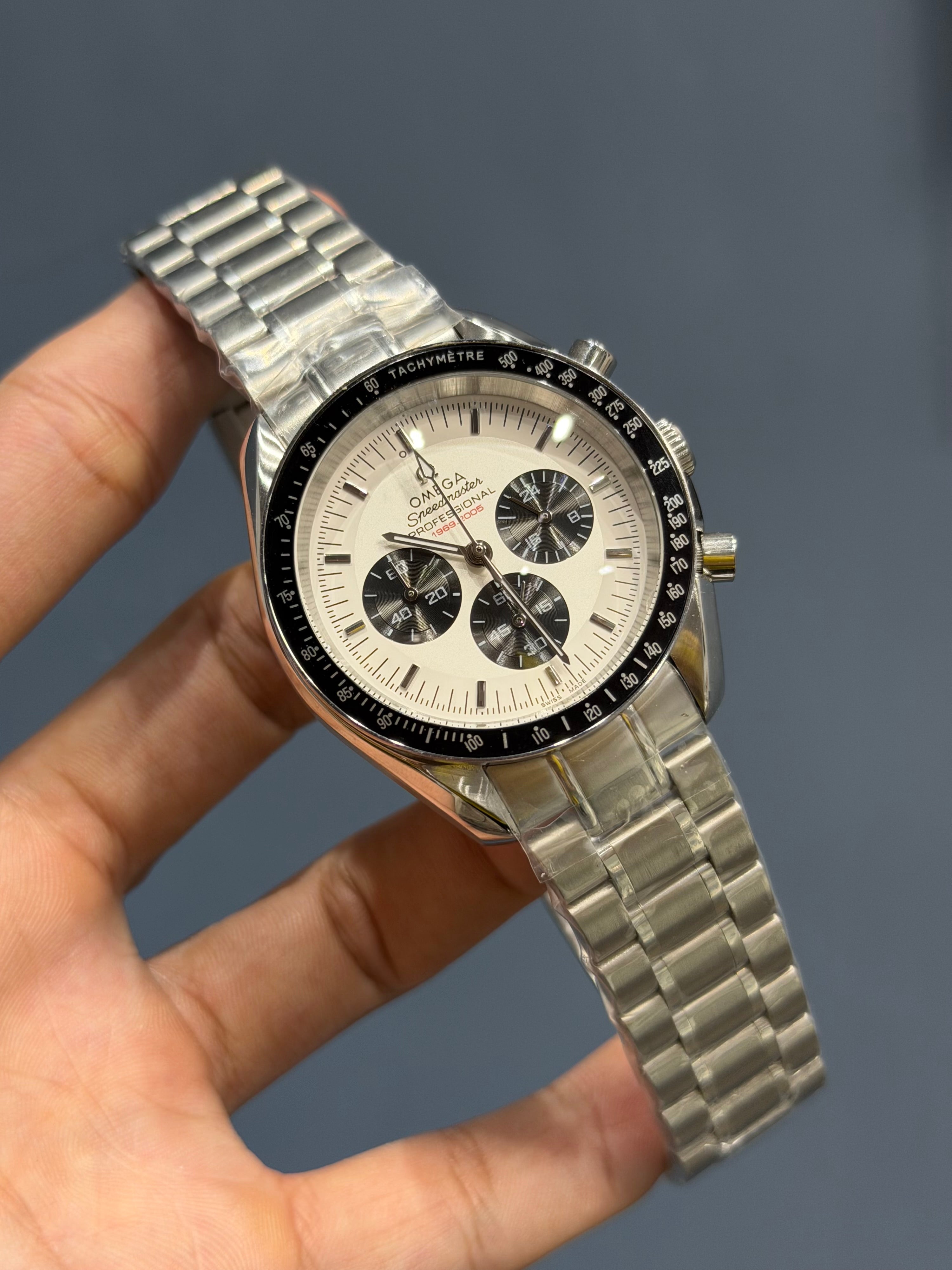 NEW COLLECTION CHRONOGRAPH SILVER WITH WHITE DIAL CHAIN WATCH