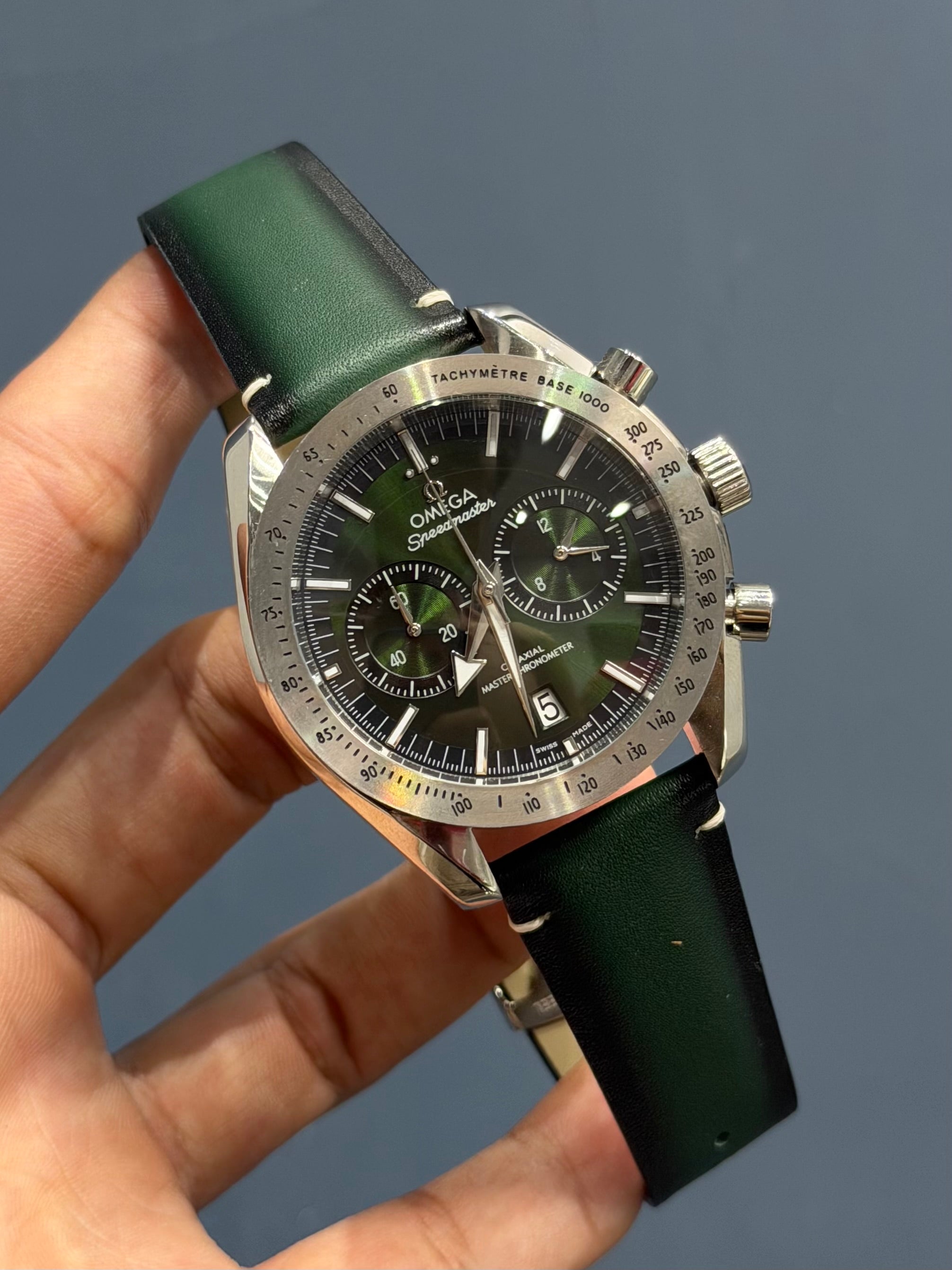 NEW COLLECTION SILVER CASE WITH GREEN DIAL & GREEN LEATHER STRAP