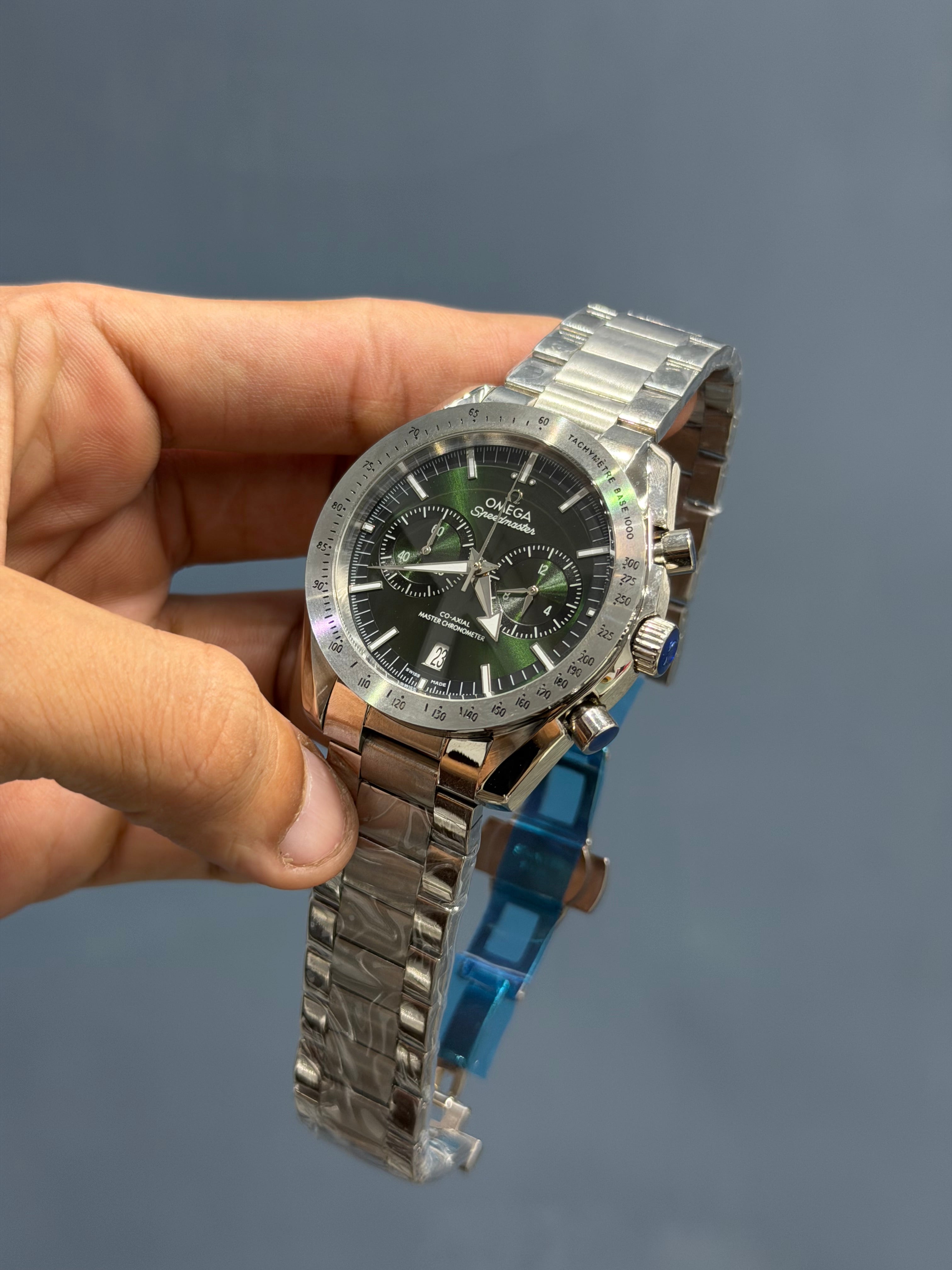 NEW COLLECTION CHRONOGRAPH SILVER CASE WITH GREEN DIAL WATCH