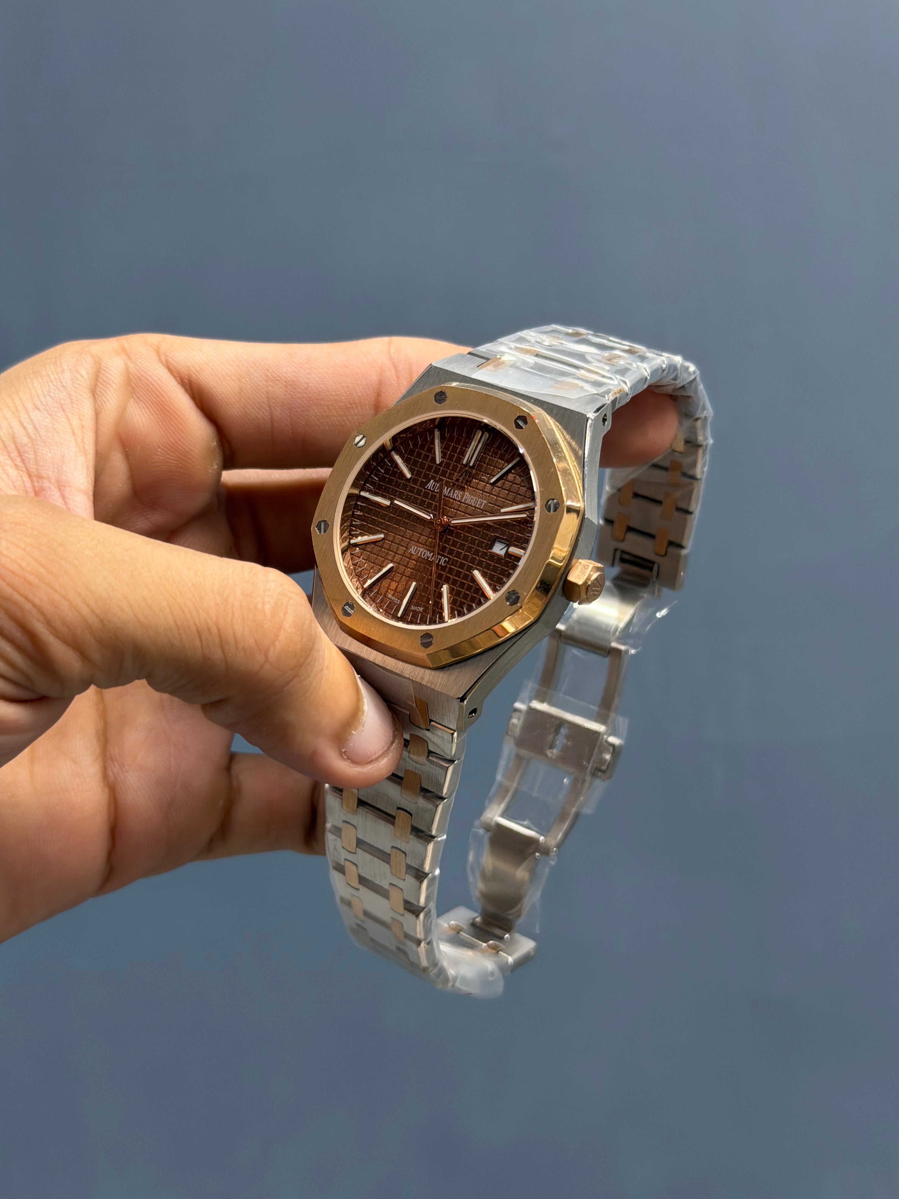 NEW COLLECTION ROSE TWOTONE WITH BROWN DIAL CHAIN WATCH FOR MEN