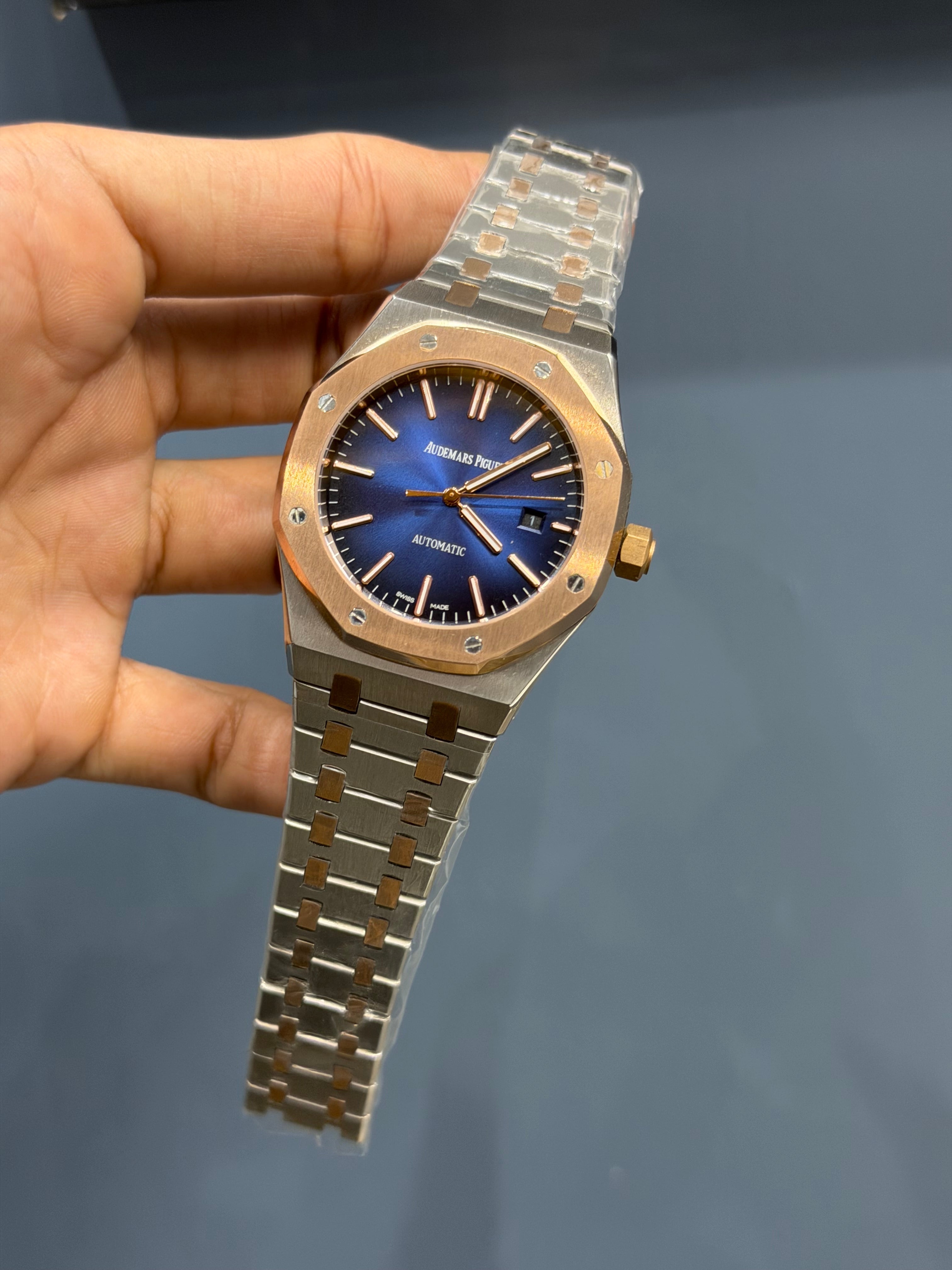 NEW COLLECTION ROSE TWOTONE WITH BLUE DIAL CHAIN WATCH FOR MEN