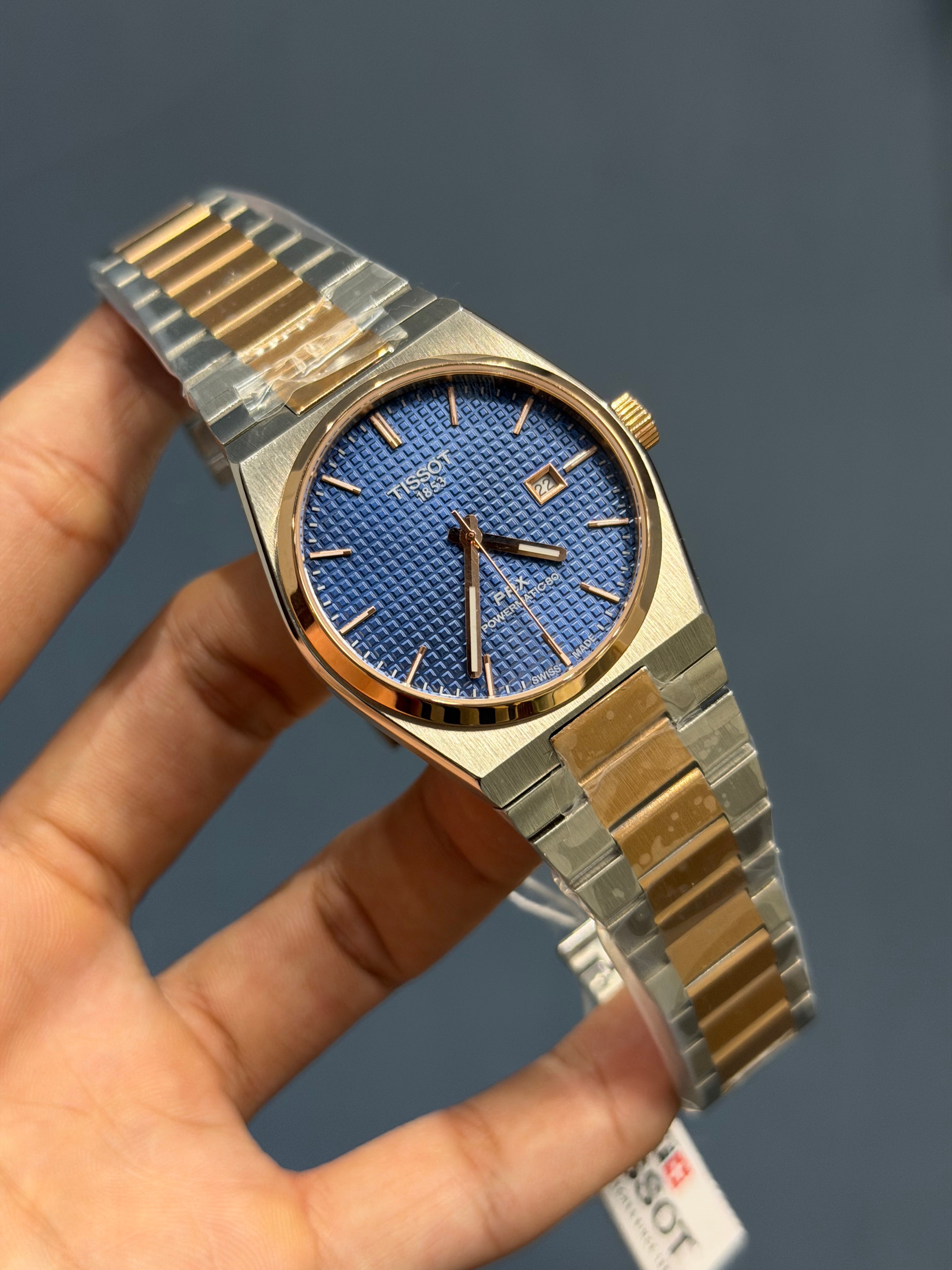 NEW COLLECTION TWOTONE ROSE & BLUE TEXTURED DIAL STAINLESS STEEL QUARTZ WATCH