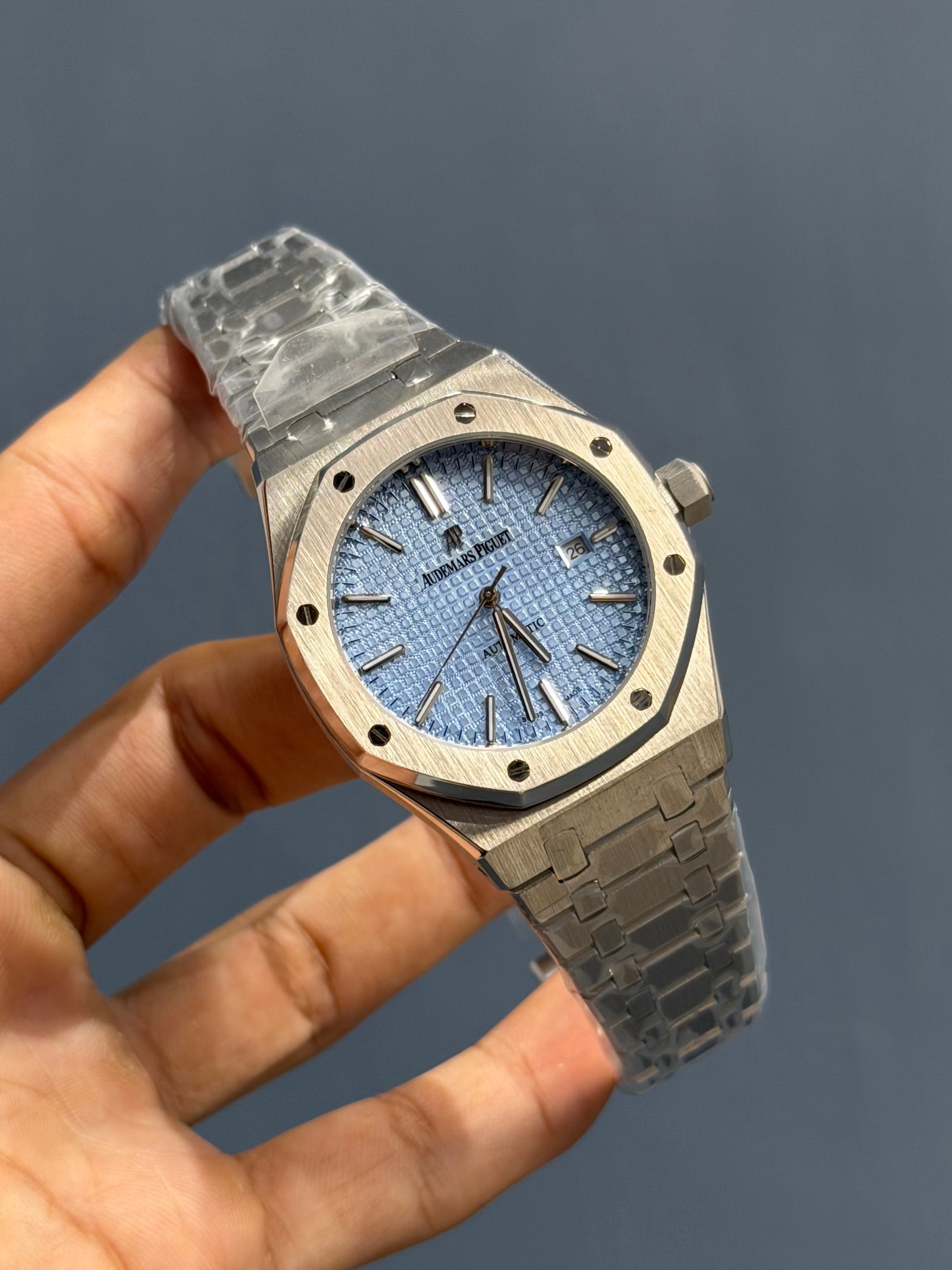 NEW COLLECTION SILVER WITH TIFFANY DIAL CHAIN WATCH FOR MEN