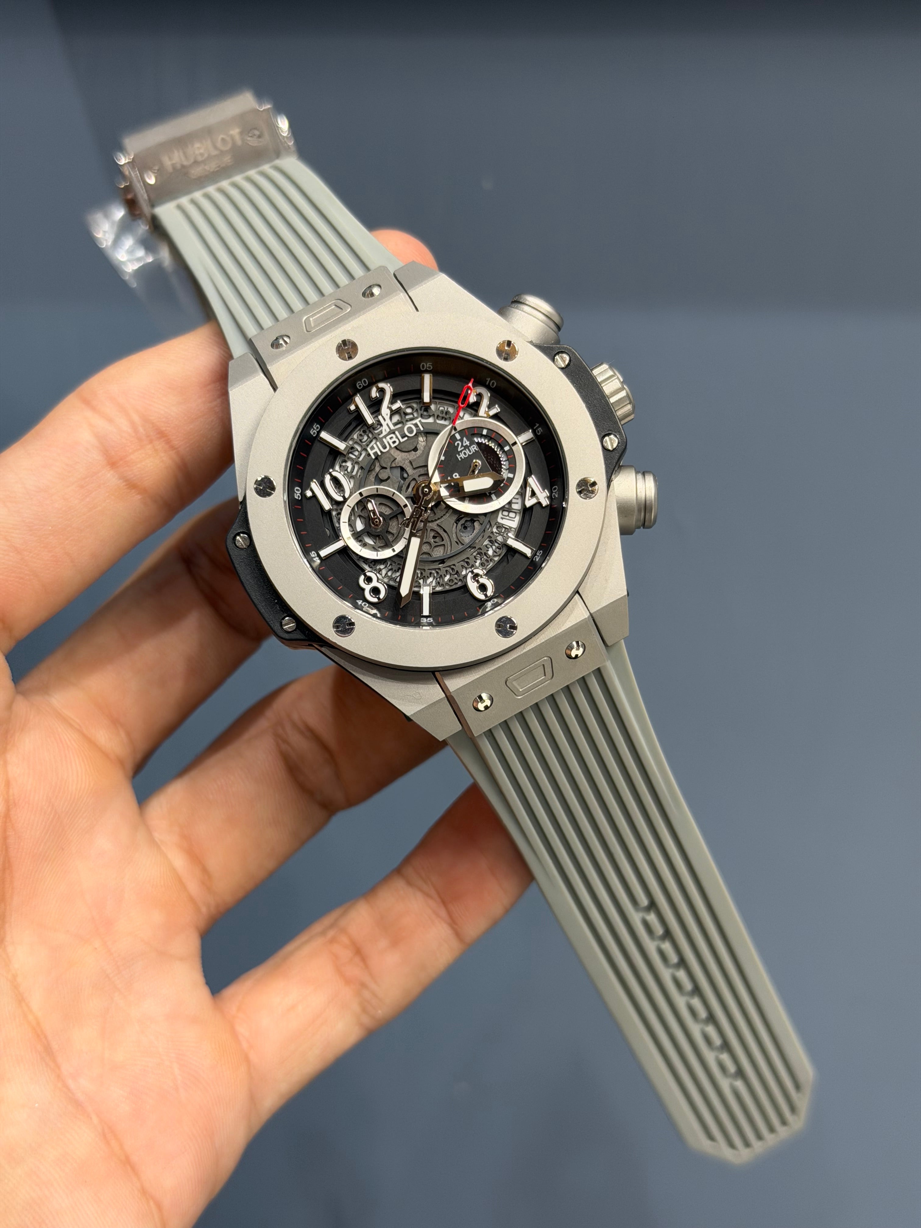 NEW COLLECTION CHRONOGRAPH GREY MATT CASE WITH BLACK DIAL & GREY PVC STRAP