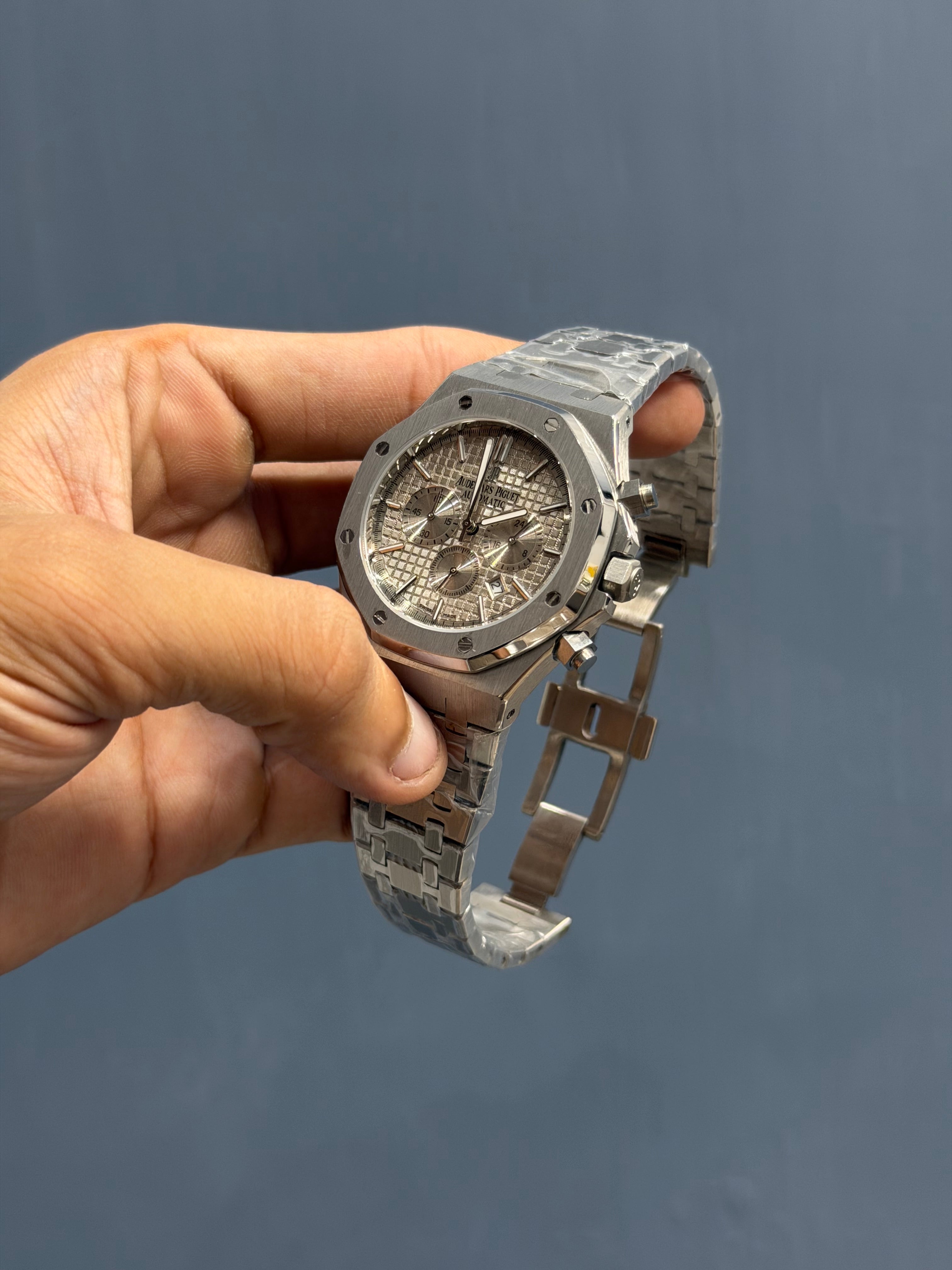 NEW COLLECTION CHRONOGRAPH SILVER WITH GREY DIAL CHAIN WATCH