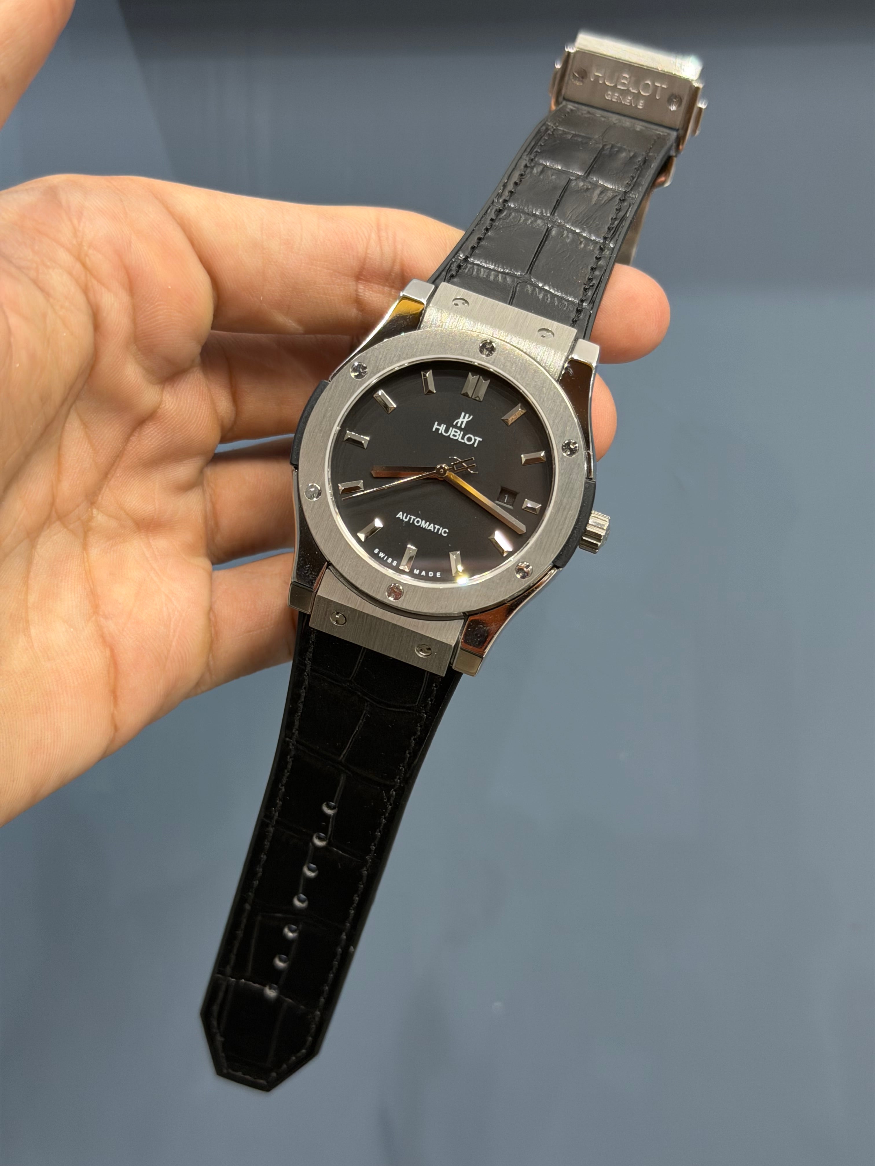 NEW COLLECTION SILVER CASE WITH BLACK DIAL & LEATHER STRAP AUTOMATIC WATCH