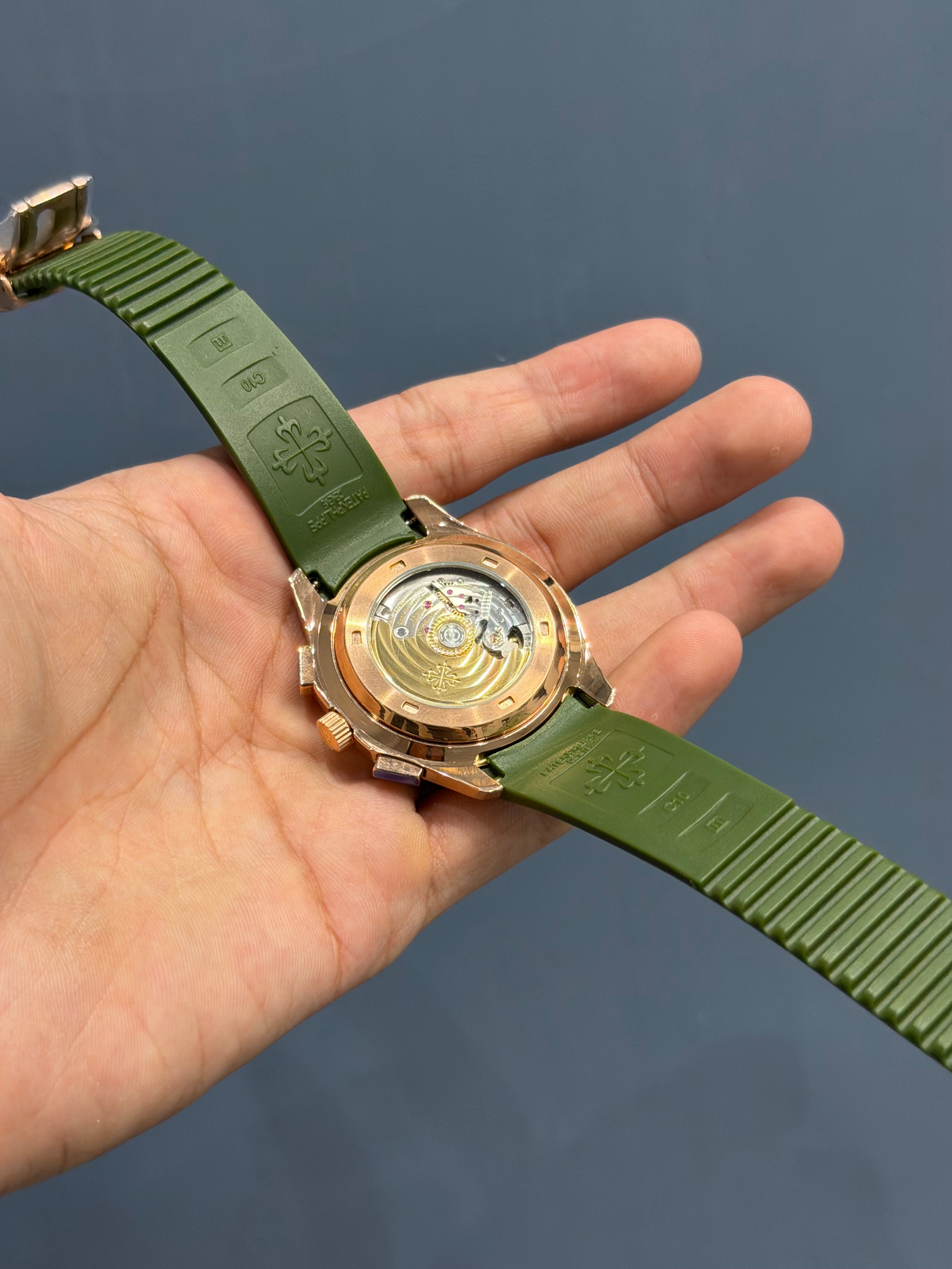 NEW COLLECTION ROSE CASE WITH GREEN DIAL AND STRAP AUTOMATIC WATCH