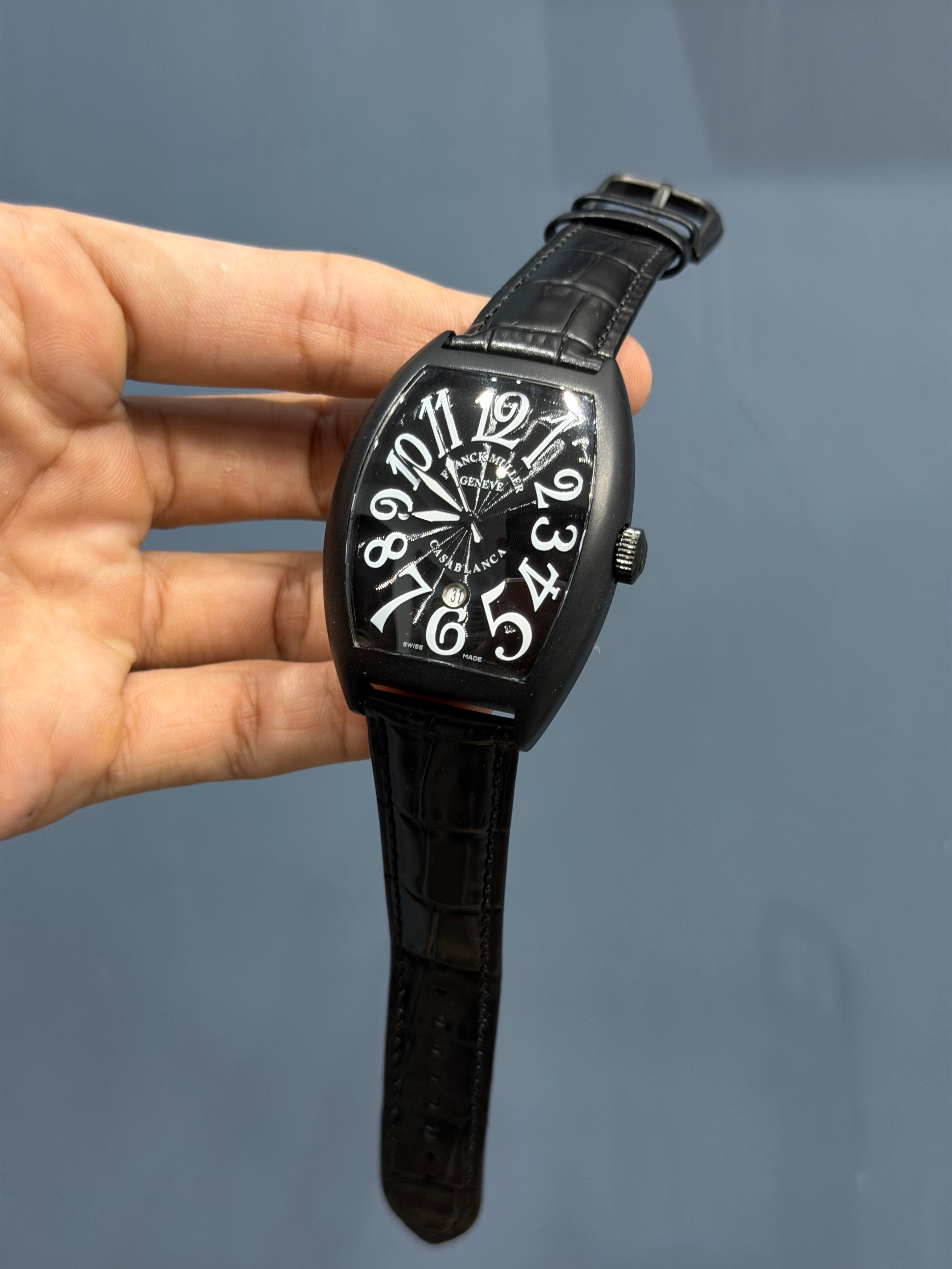 NEW COLLECTION BLACK CASE WITH BLACK DIAL AND BLACK LEATHER STRAP