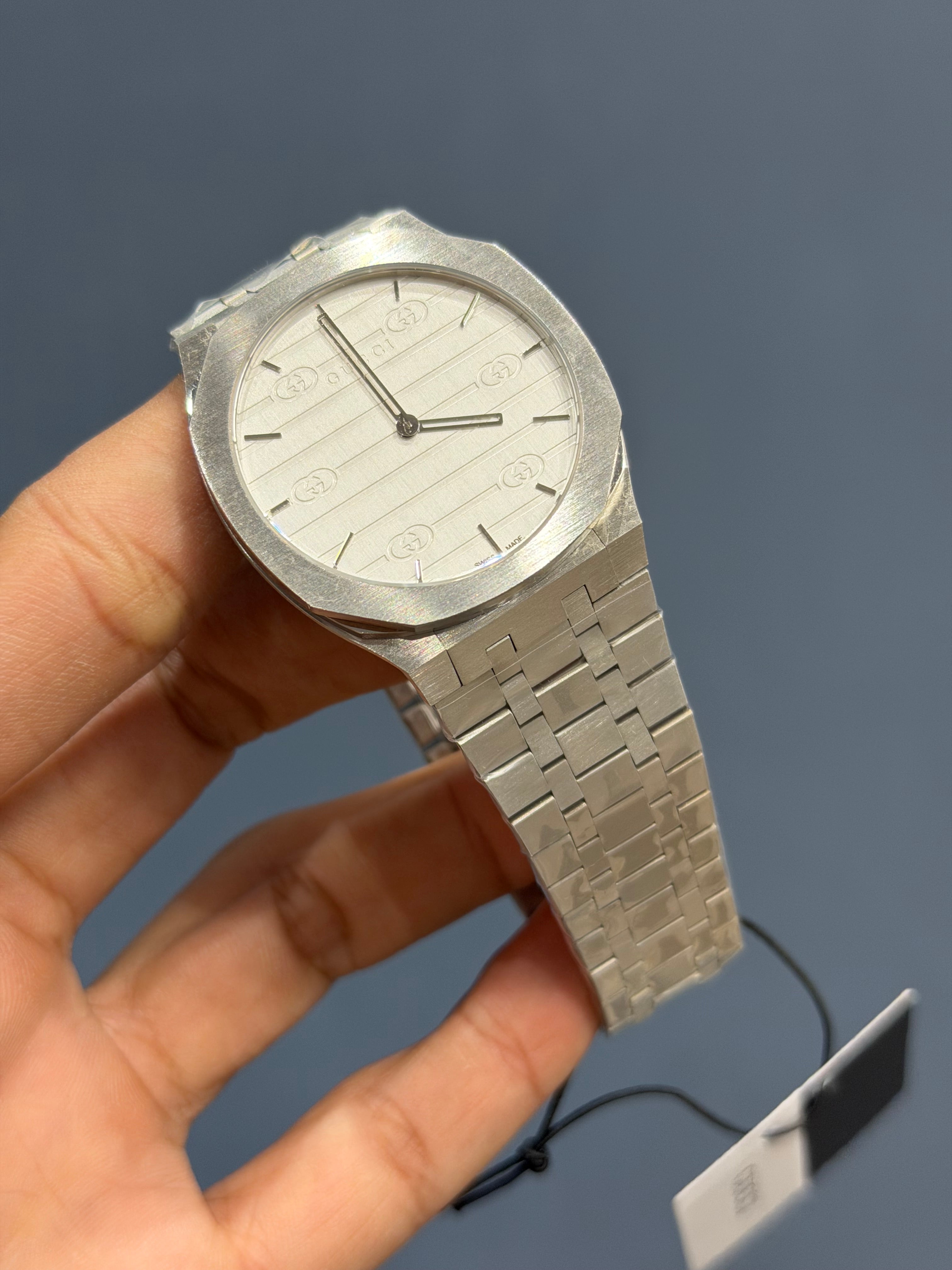 NEW COLLECTION SILVER WITH WHITE DIAL CHAIN SLIM WATCH