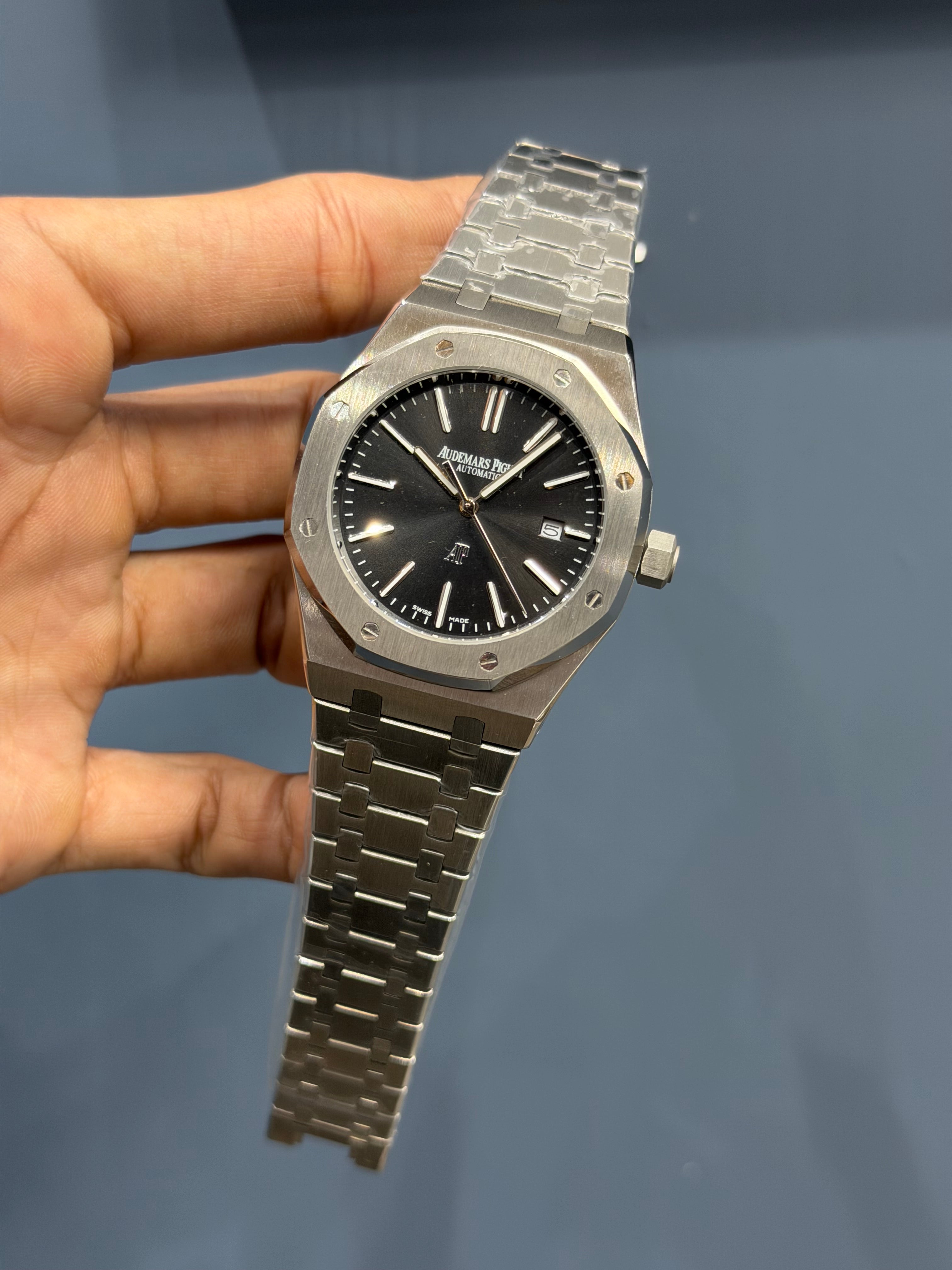 NEW COLLECTION SILVER WITH BLACK DIAL CHAIN WATCH FOR MEN