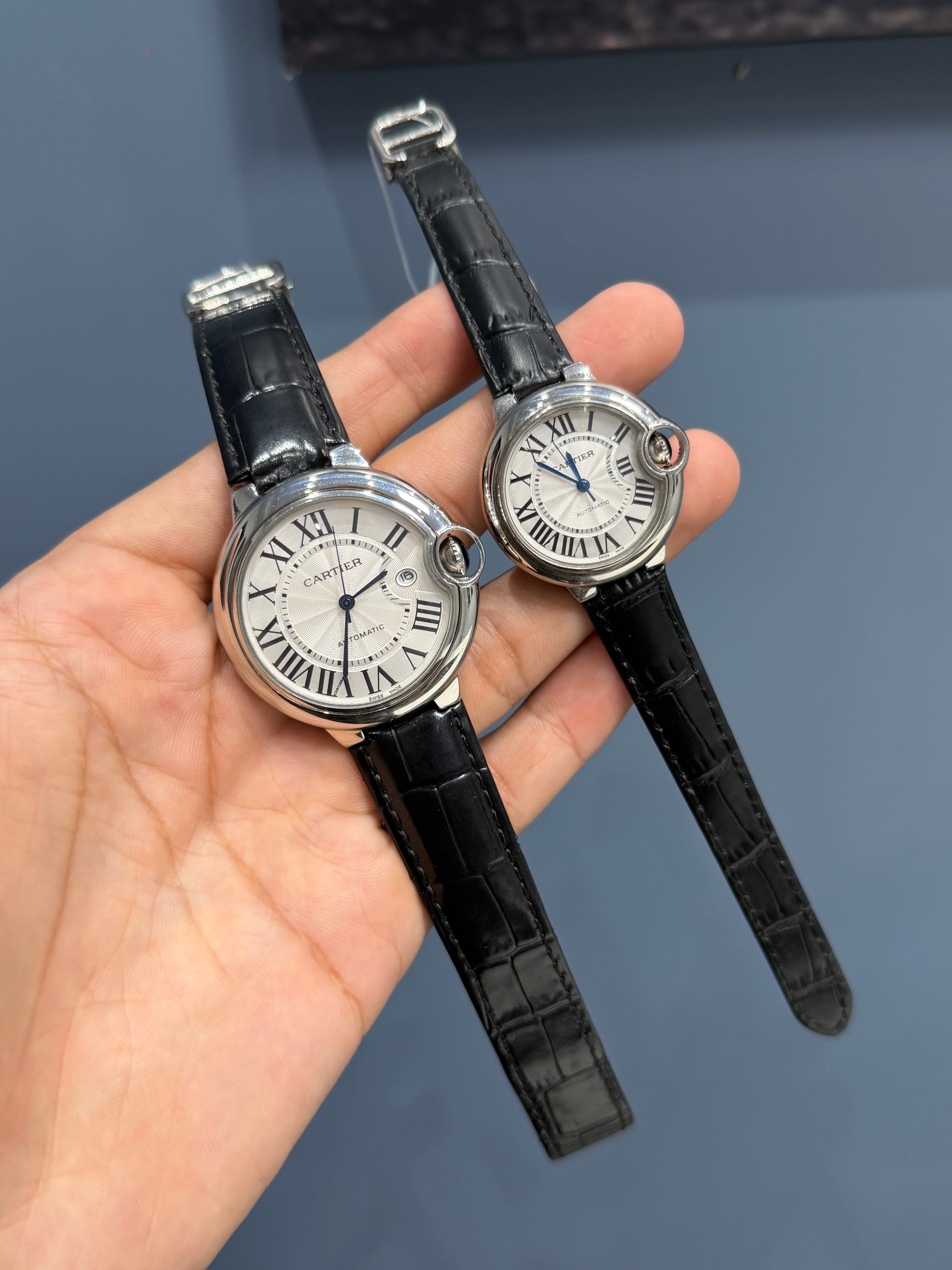 NEW COLLECTION PAIR BALOON SILVER WITH WHITE DIAL & BLACK LEATHER STRAP