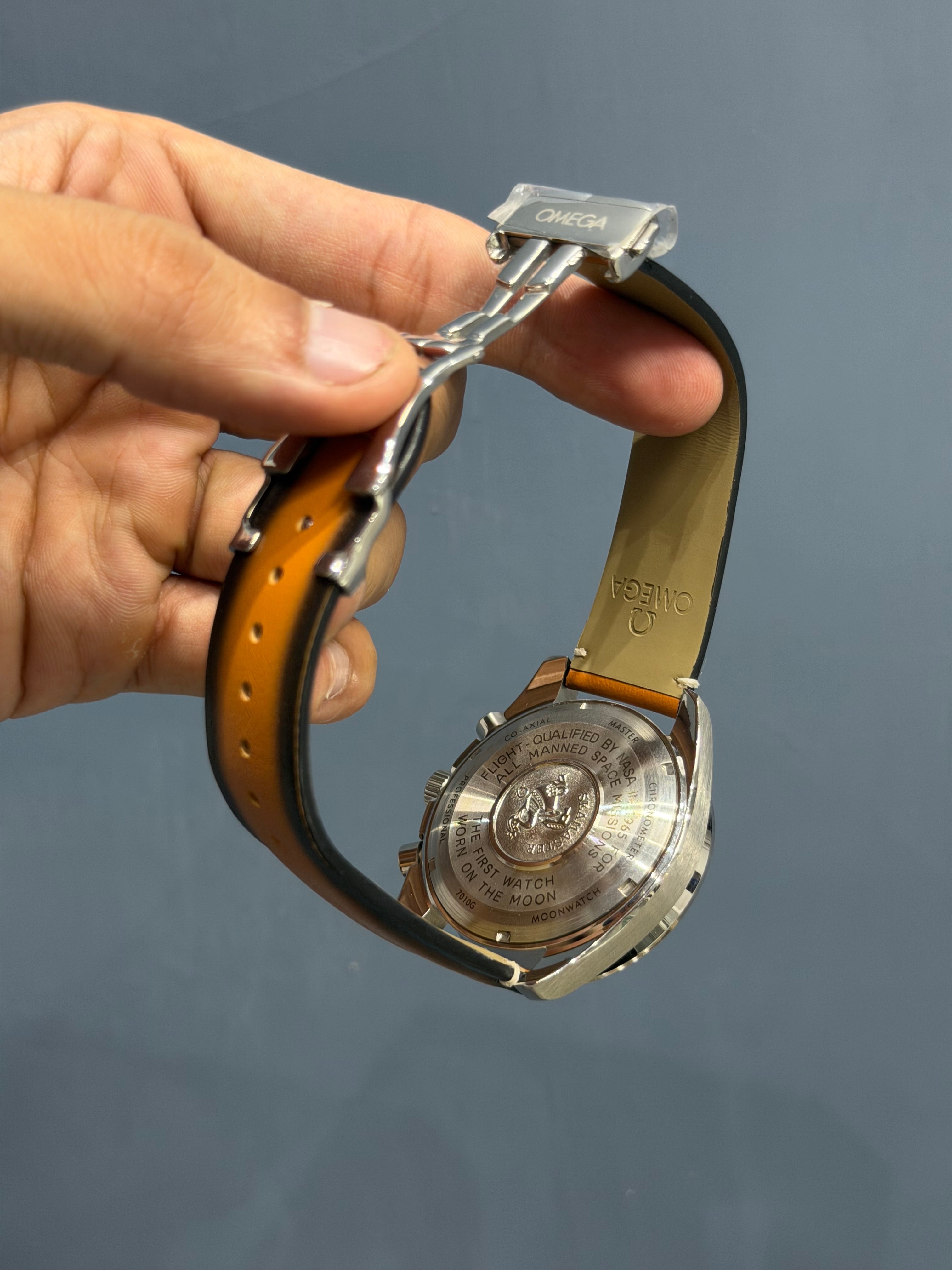 NEW COLLECTION SILVER CASE WITH BLACK DIAL & CAMEL LEATHER STRAP