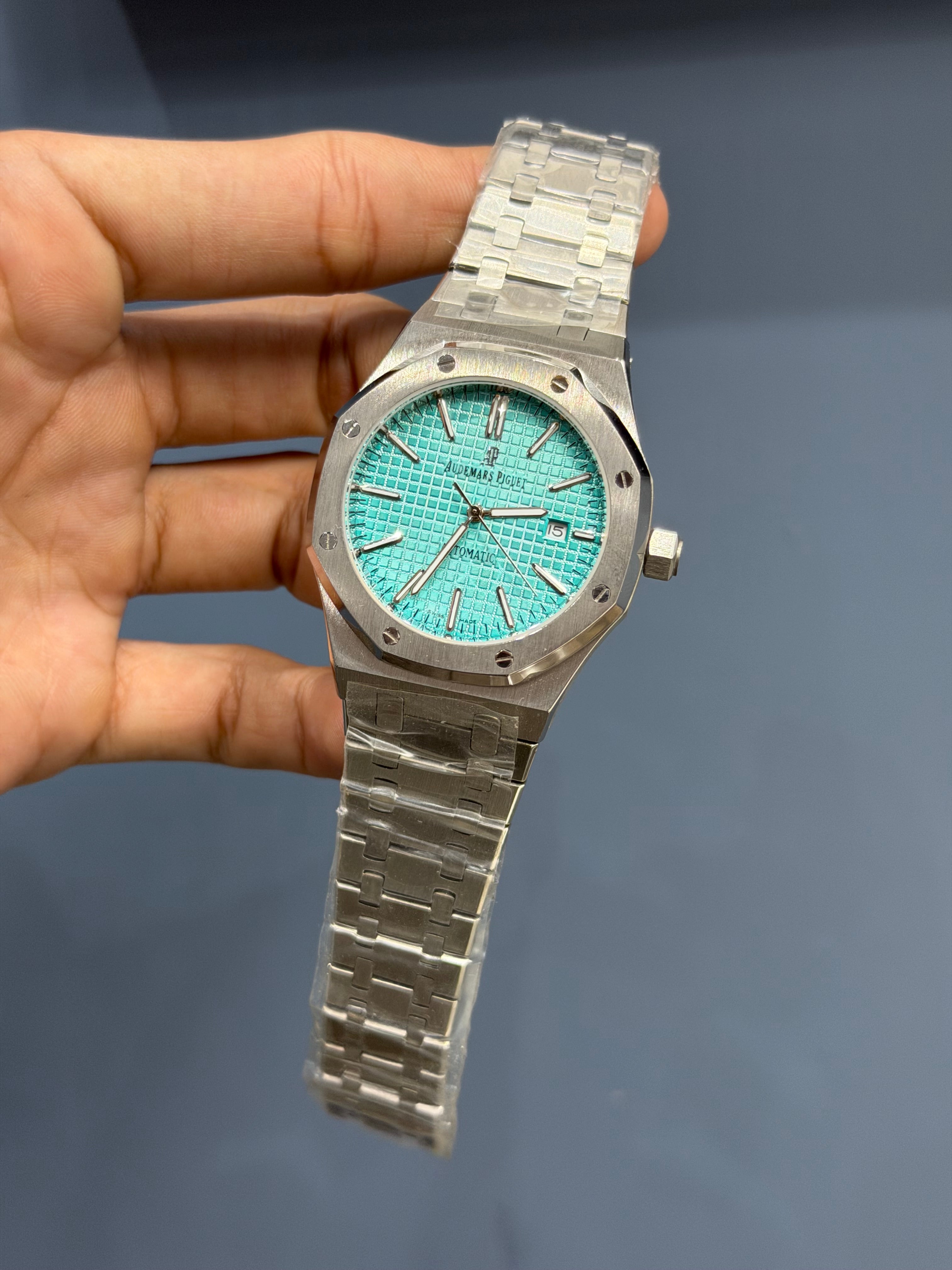NEW COLLECTION SILVER WITH TIFFANY DIAL CHAIN WATCH FOR MEN