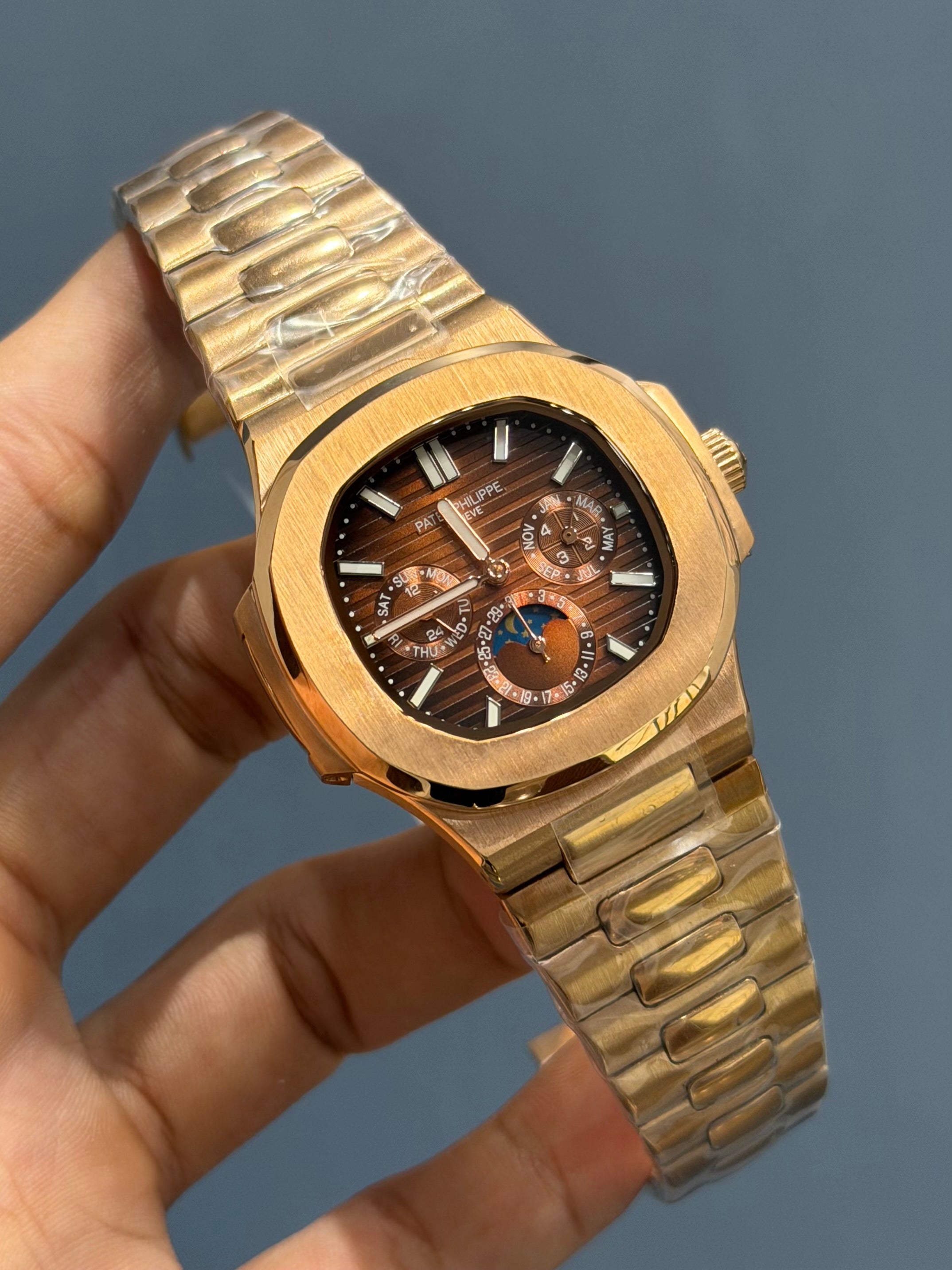 NEW COLLECTION MOON PHASE CHRONOGRAPH ROSE CASE WITH BROWN DIAL AUTOMATIC WATCH
