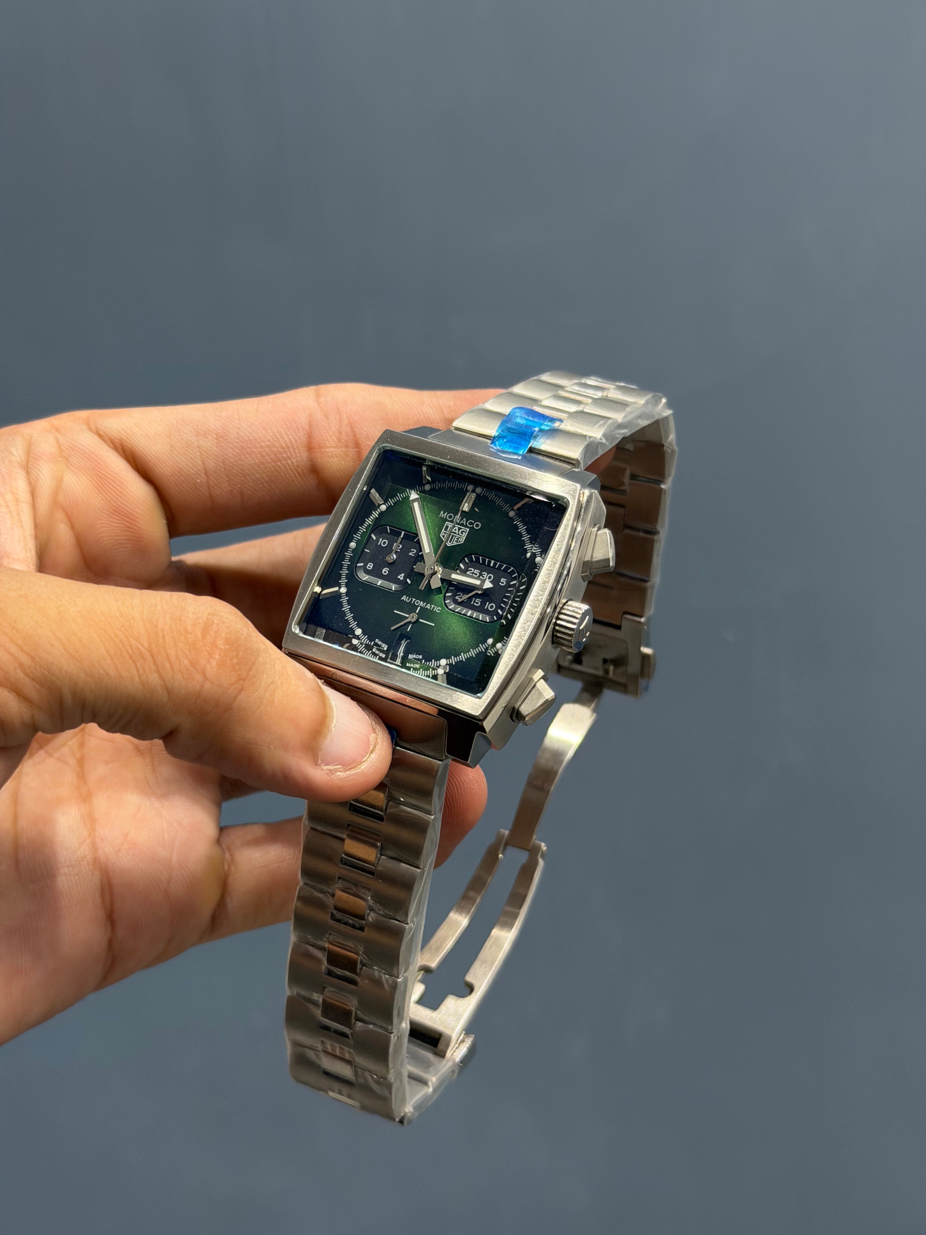 NEW COLLECTION CALIBRE CHRONOGRAPH SILVER STAINLESS STEEL WITH GREEN DIAL