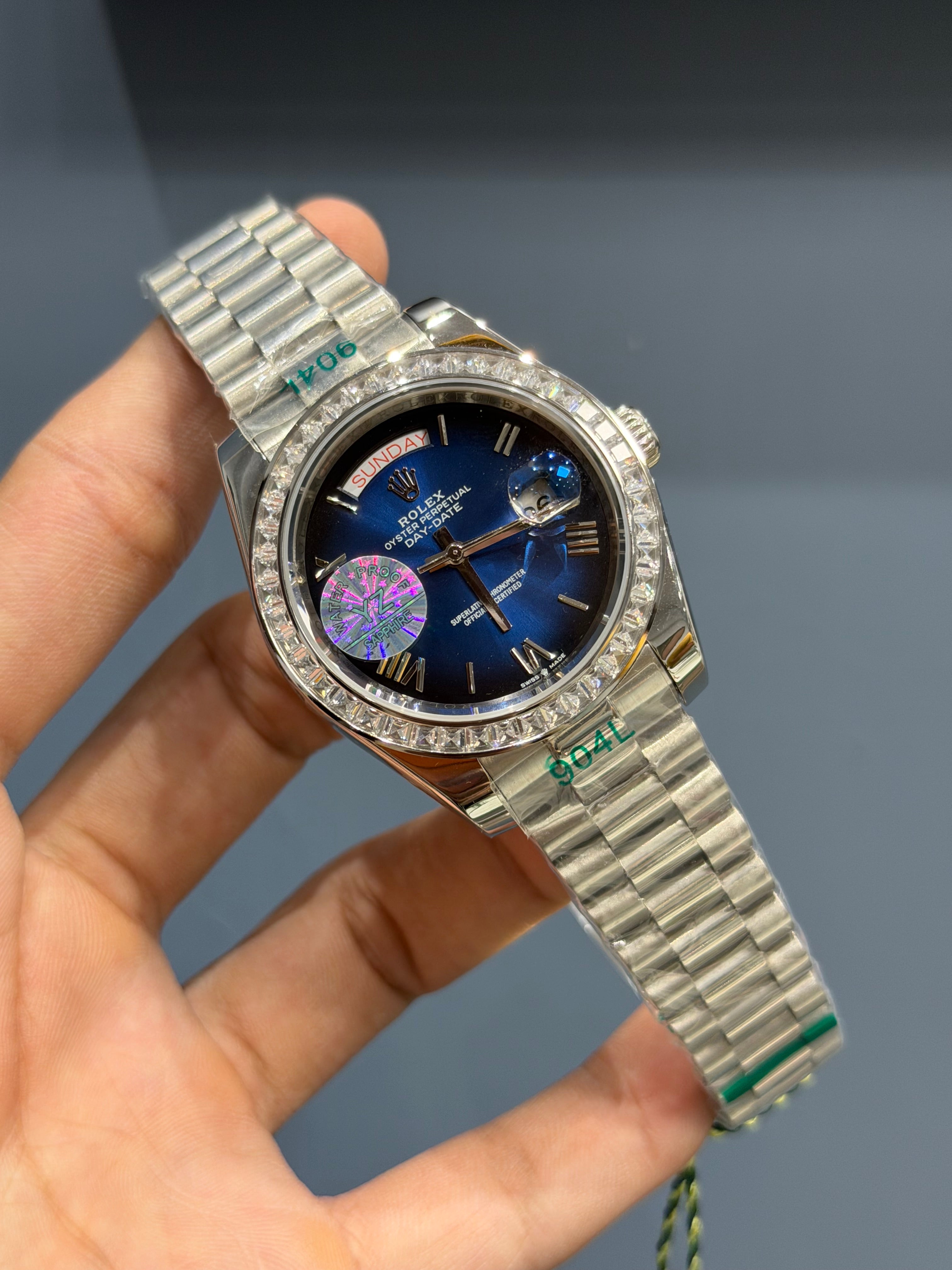 NEW COLLECTION 40 SILVER WITH BLUE DIAL STONE BEZEL AUTOMATIC WATCH YZ FACTORY