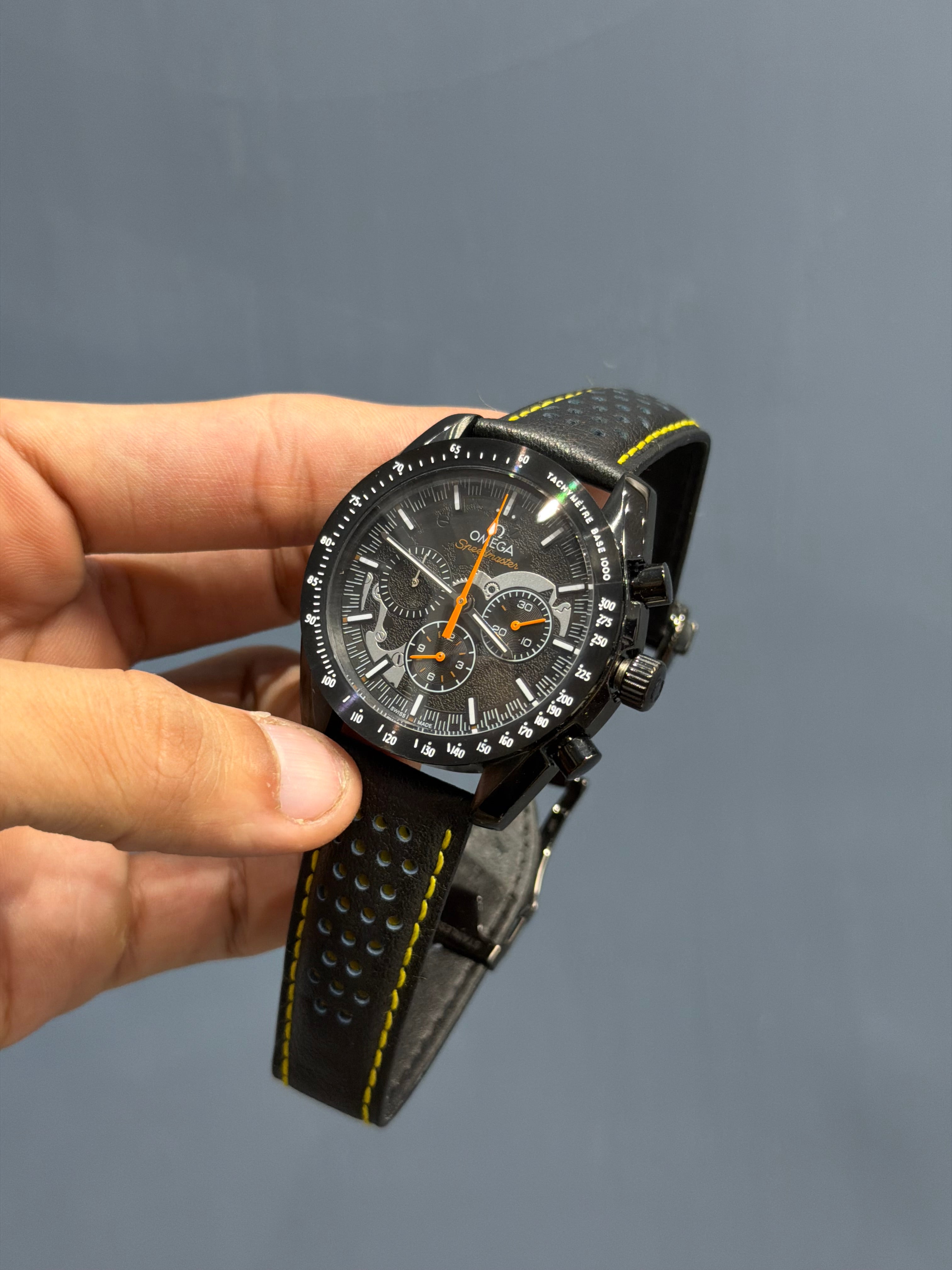 NEW COLLECTION ALL BLACK CASE WITH DIAL & BLACK LEATHER STRAP
