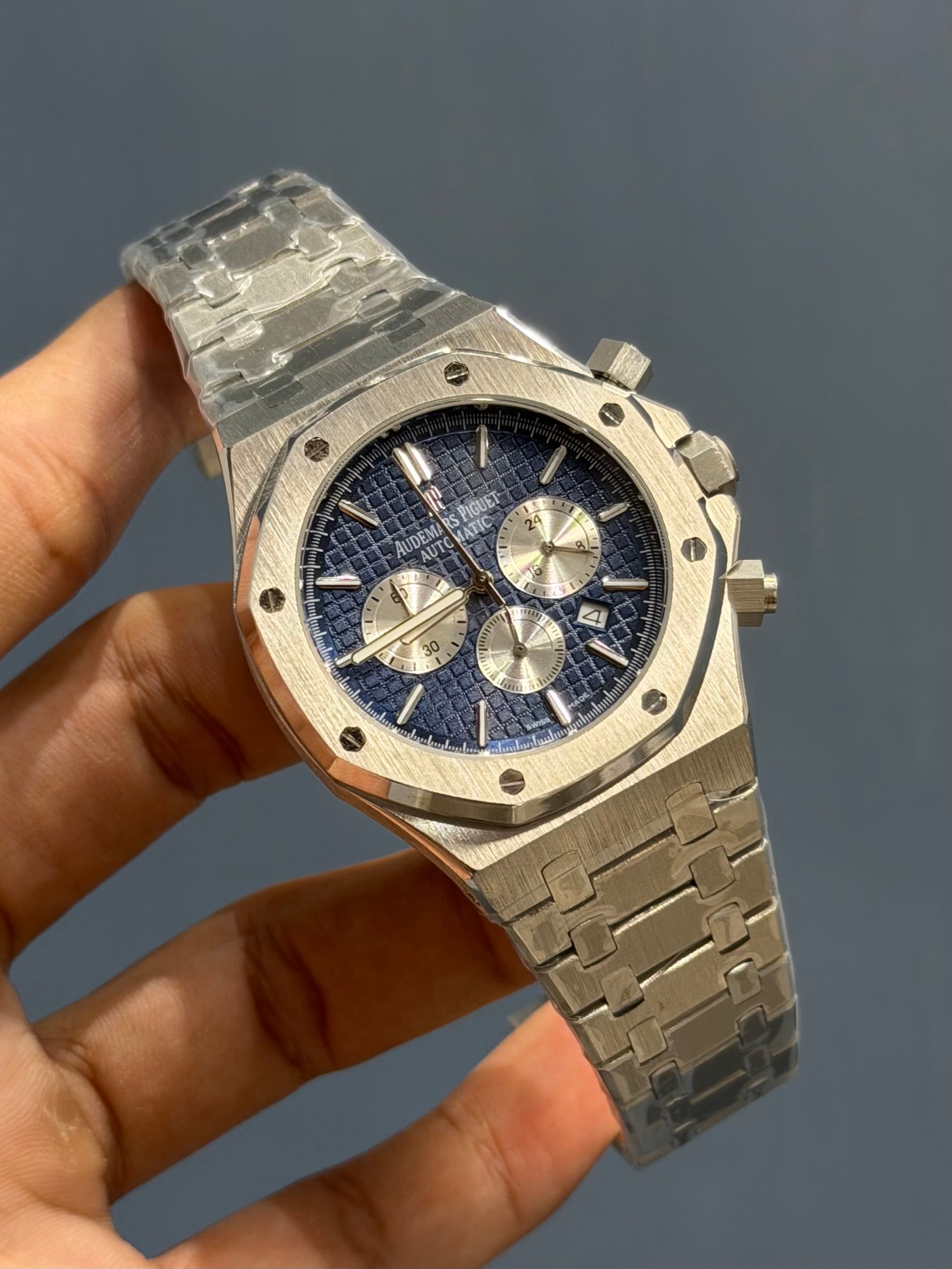 NEW COLLECTION CHRONOGRAPH SILVER WITH BLUE DIAL CHAIN WATCH