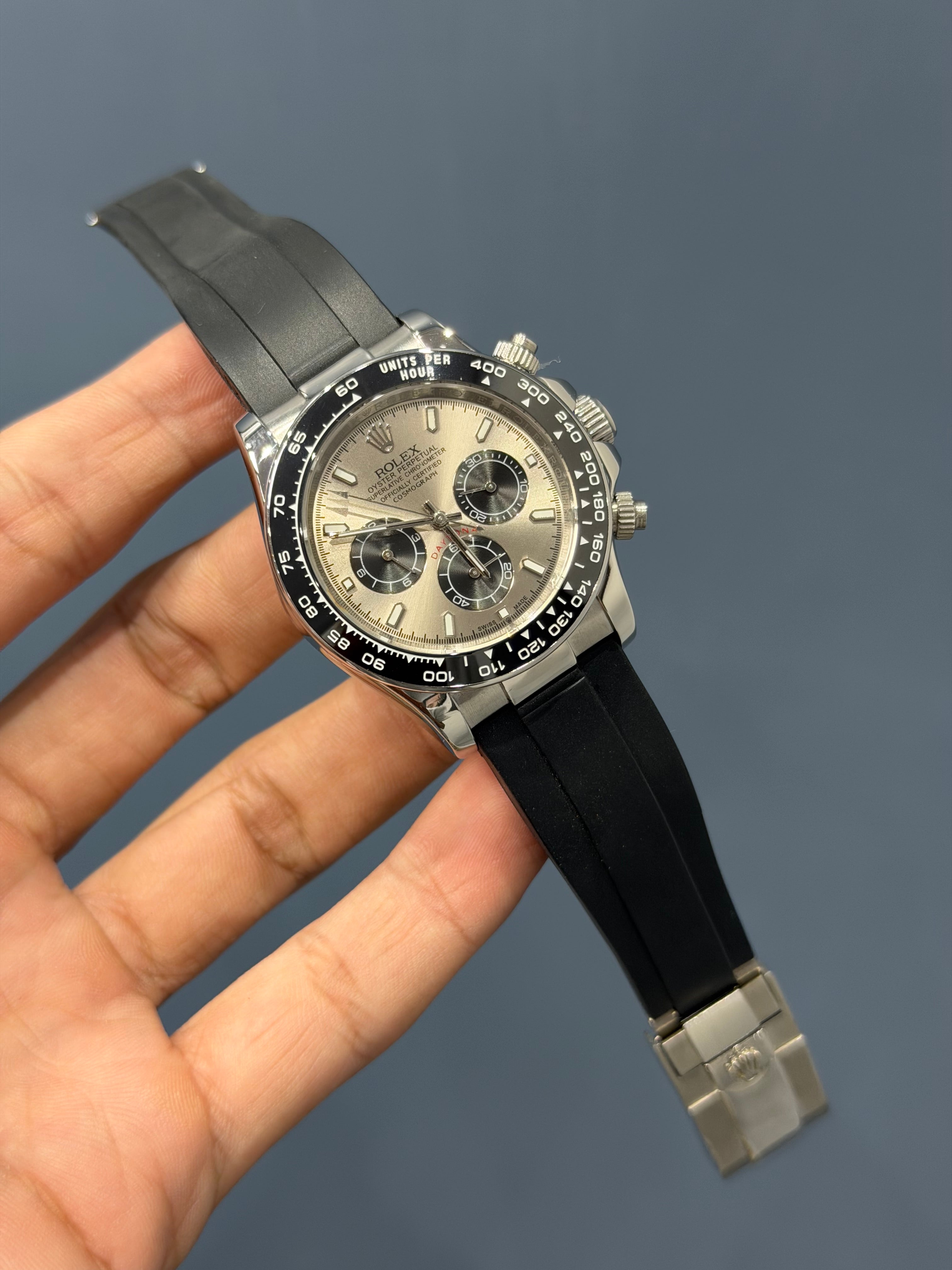 NEW COLLECTION CHRONOGRAPH 40 SILVER CASE WITH GREY DIAL & RUBBER STRAP