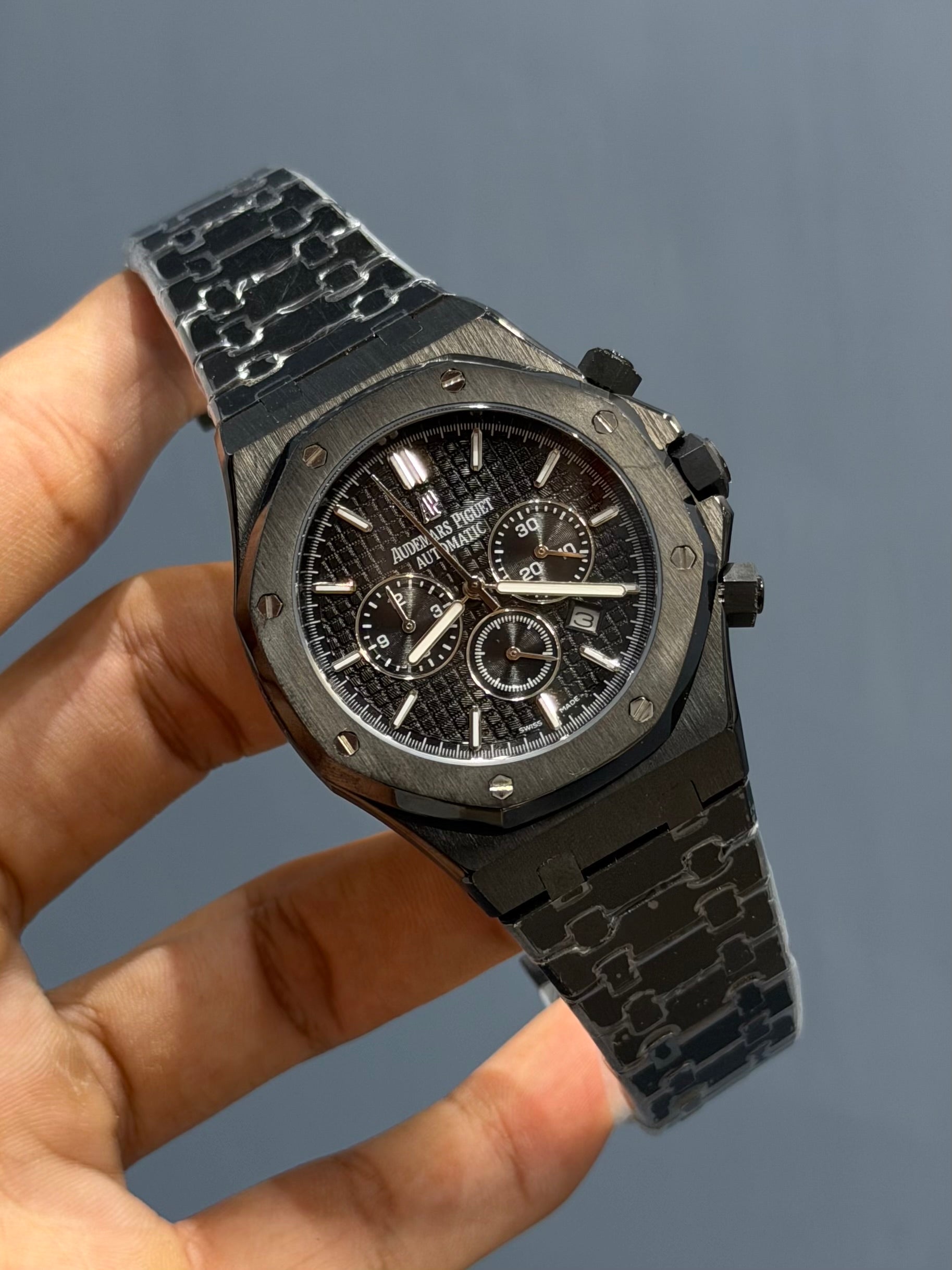 NEW COLLECTION CHRONOGRAPH BLACK WITH BLACK DIAL CHAIN WATCH