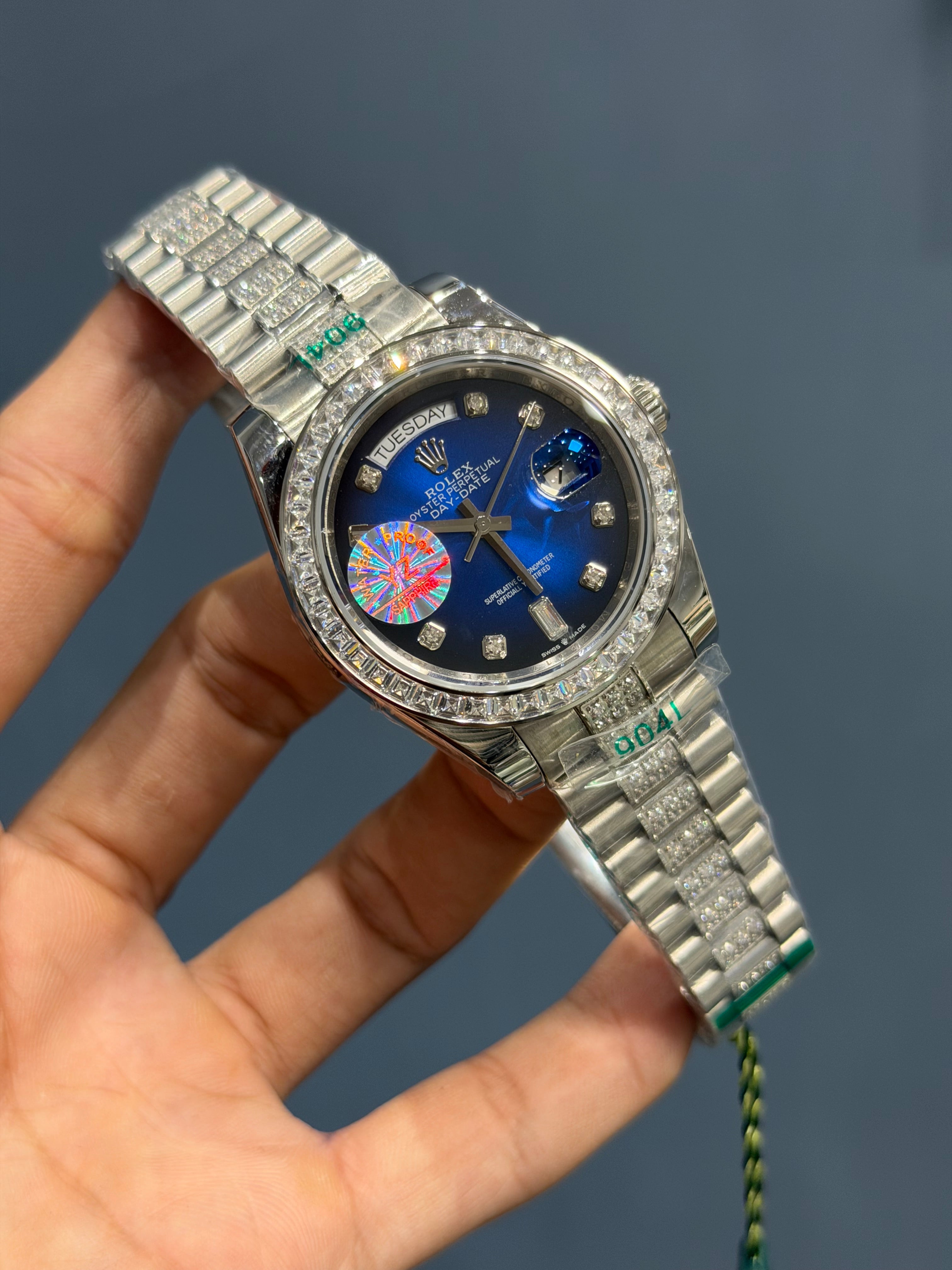 NEW COLLECTION 40 SILVER WITH BLUE DIAL STONE BEZEL AUTOMATIC WATCH YZ FACTORY