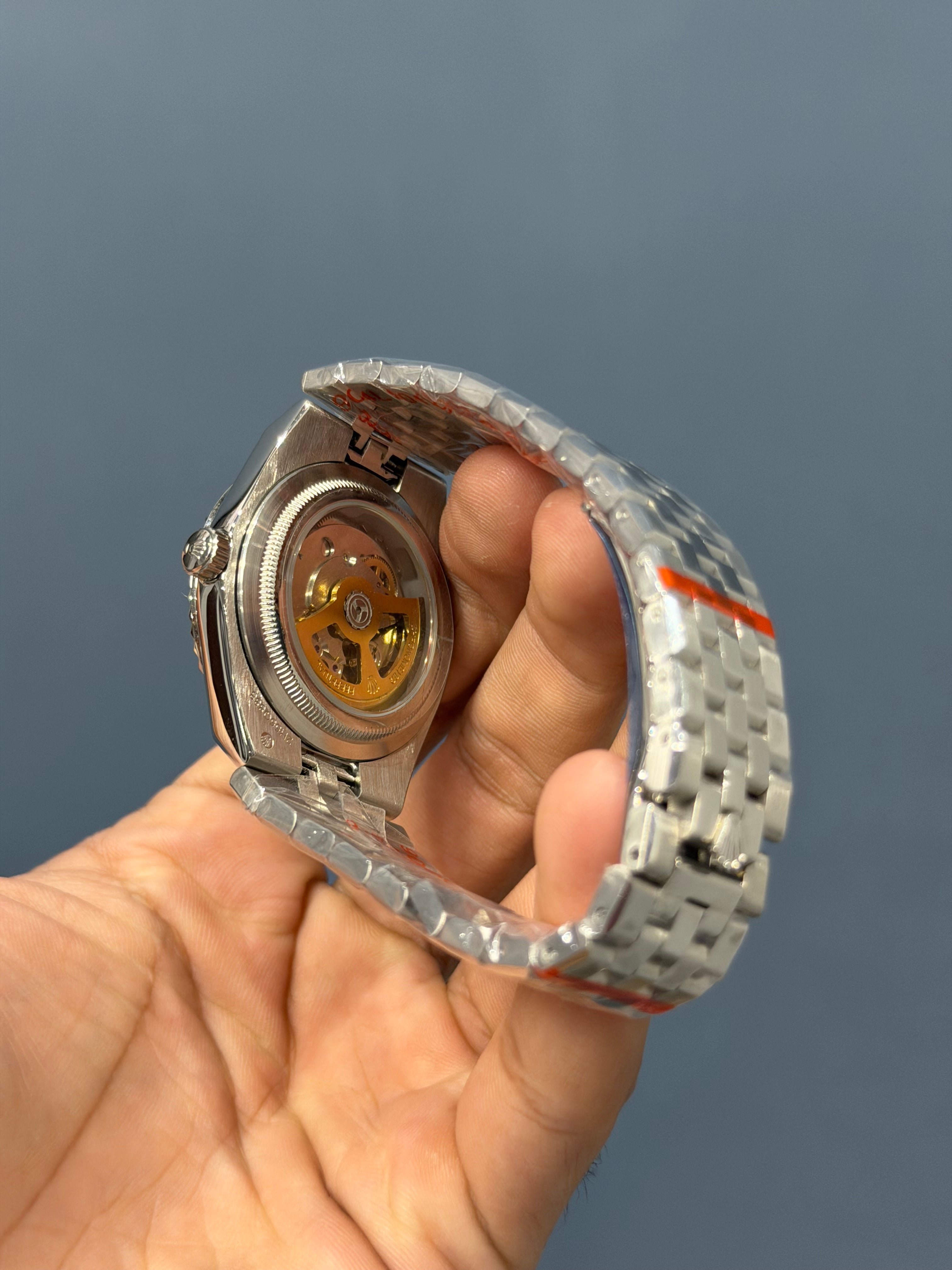 NEW COLLECTION 40 SILVER CHAIN WITH WHITE DIAL AUTOMATIC WATCH ZR FACTORY 