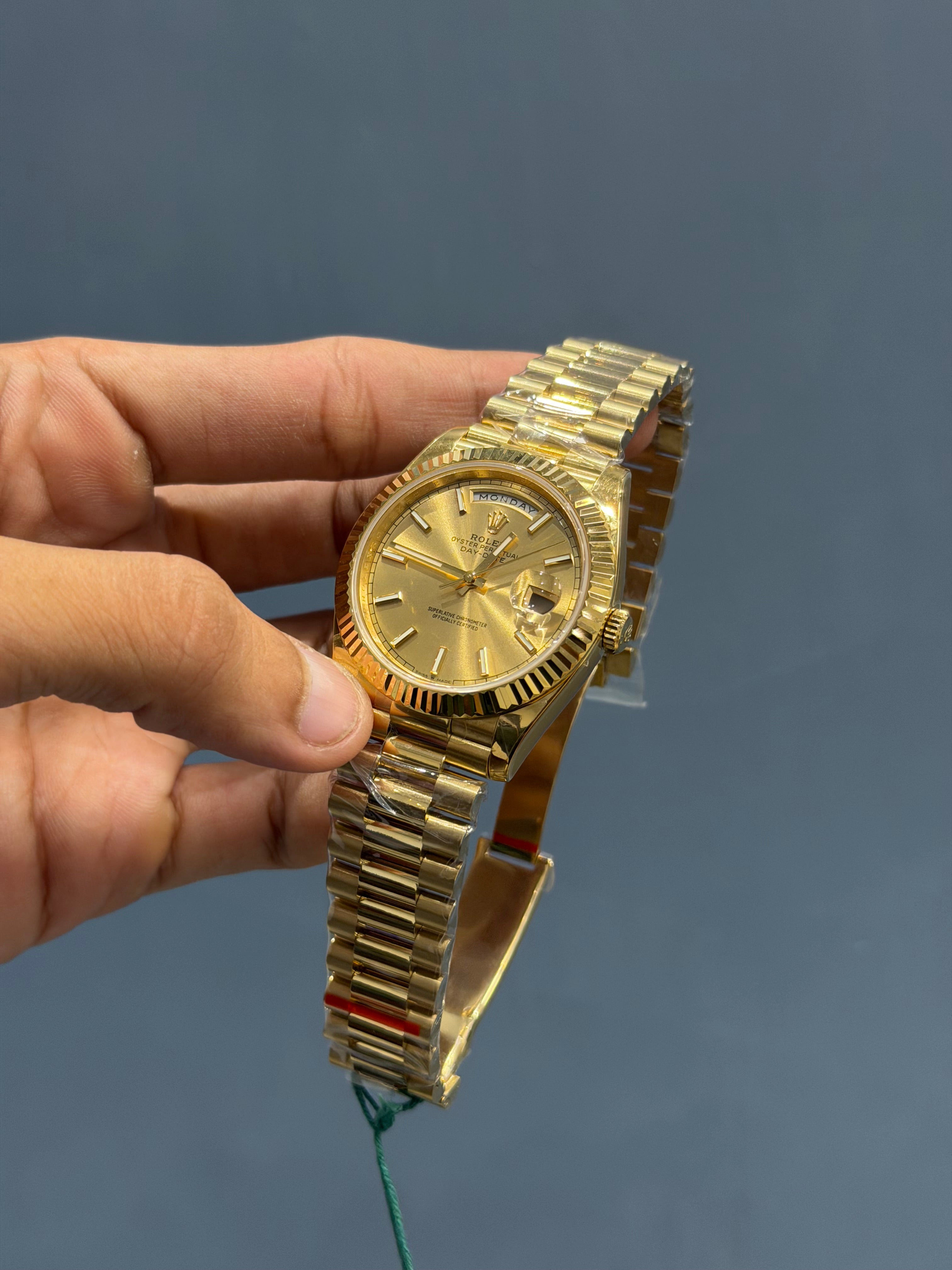 NEW COLLECTION 40 YELLOW GOLD WITH YELLOW DIAL AUTOMATIC WATCH BP MADE