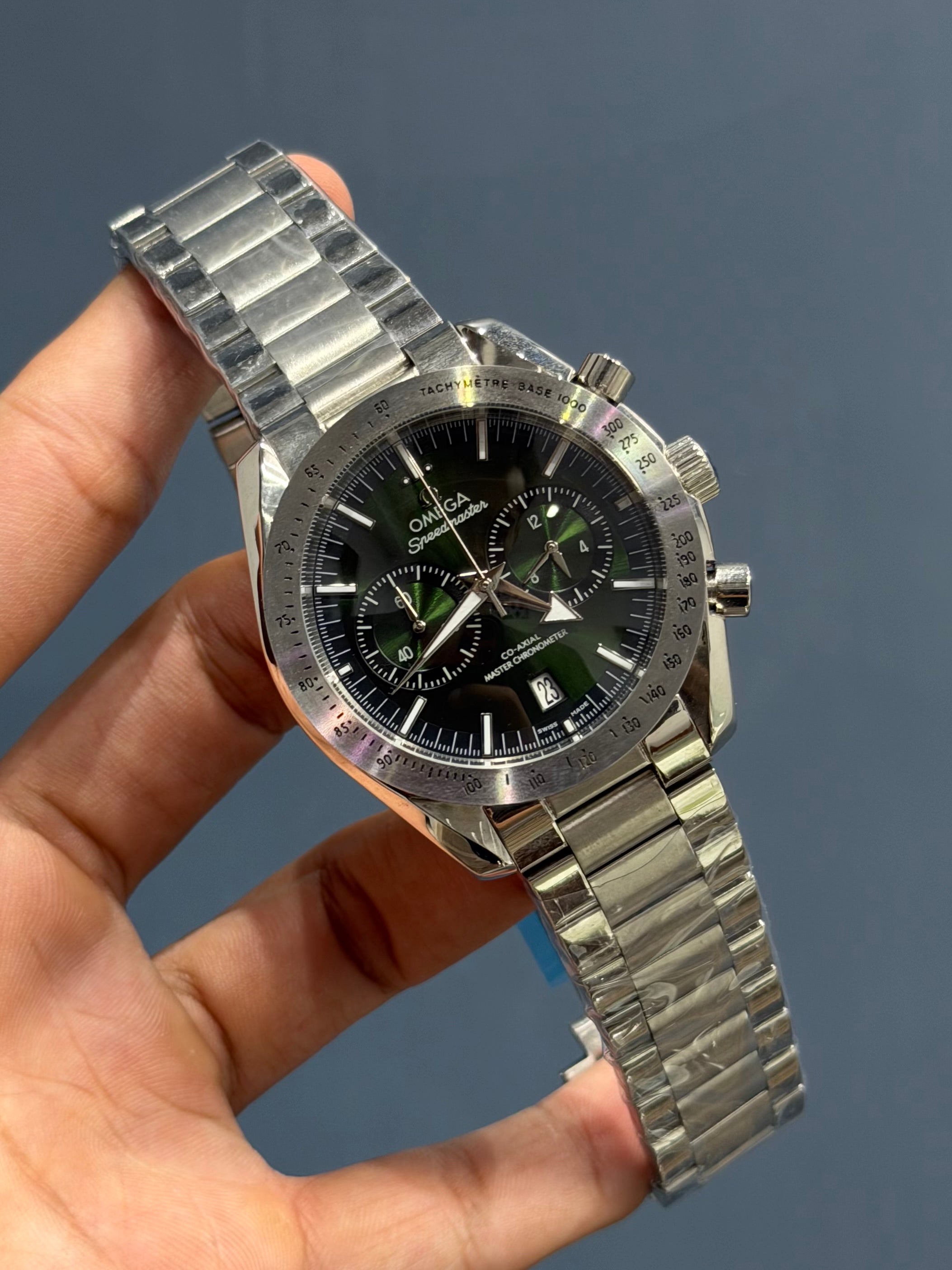 NEW COLLECTION CHRONOGRAPH SILVER CASE WITH GREEN DIAL WATCH
