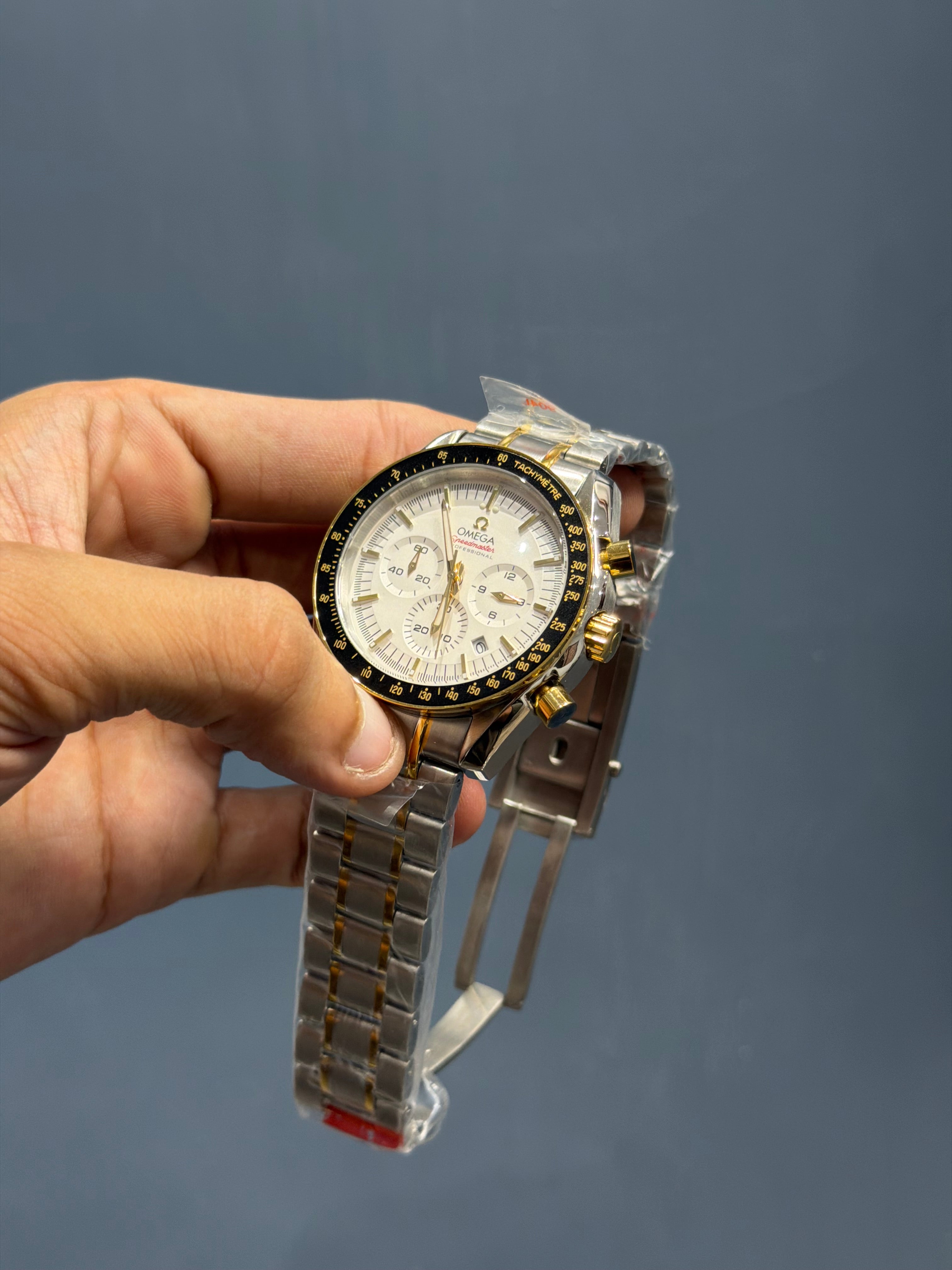 NEW COLLECTION CHRONOGRAPH TWOTONE WITH WHITE DIAL CHAIN WATCH