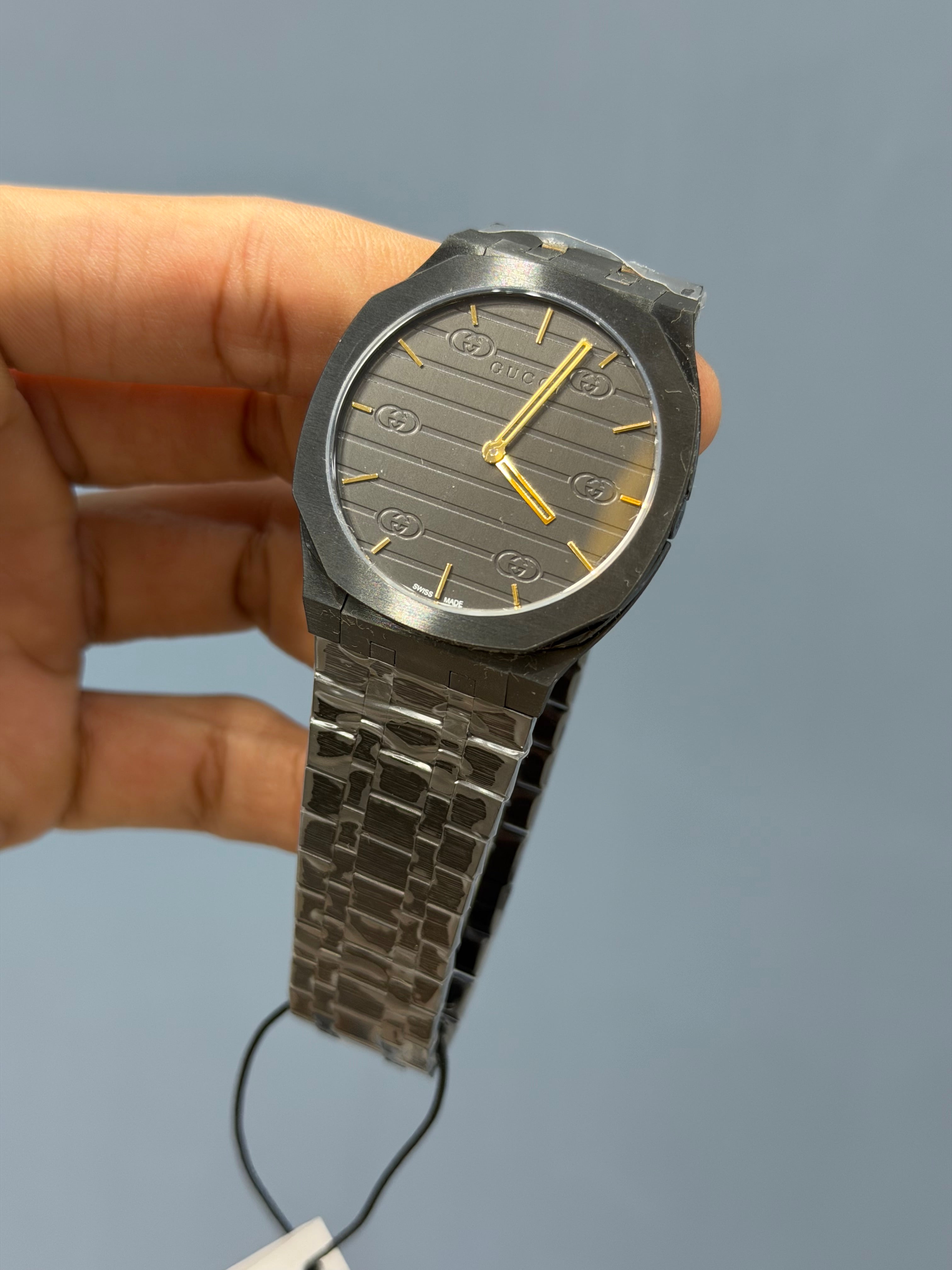 NEW COLLECTION FULL BLACK WITH BLACK GOLDEN INDEX DIAL CHAIN SLIM WATCH