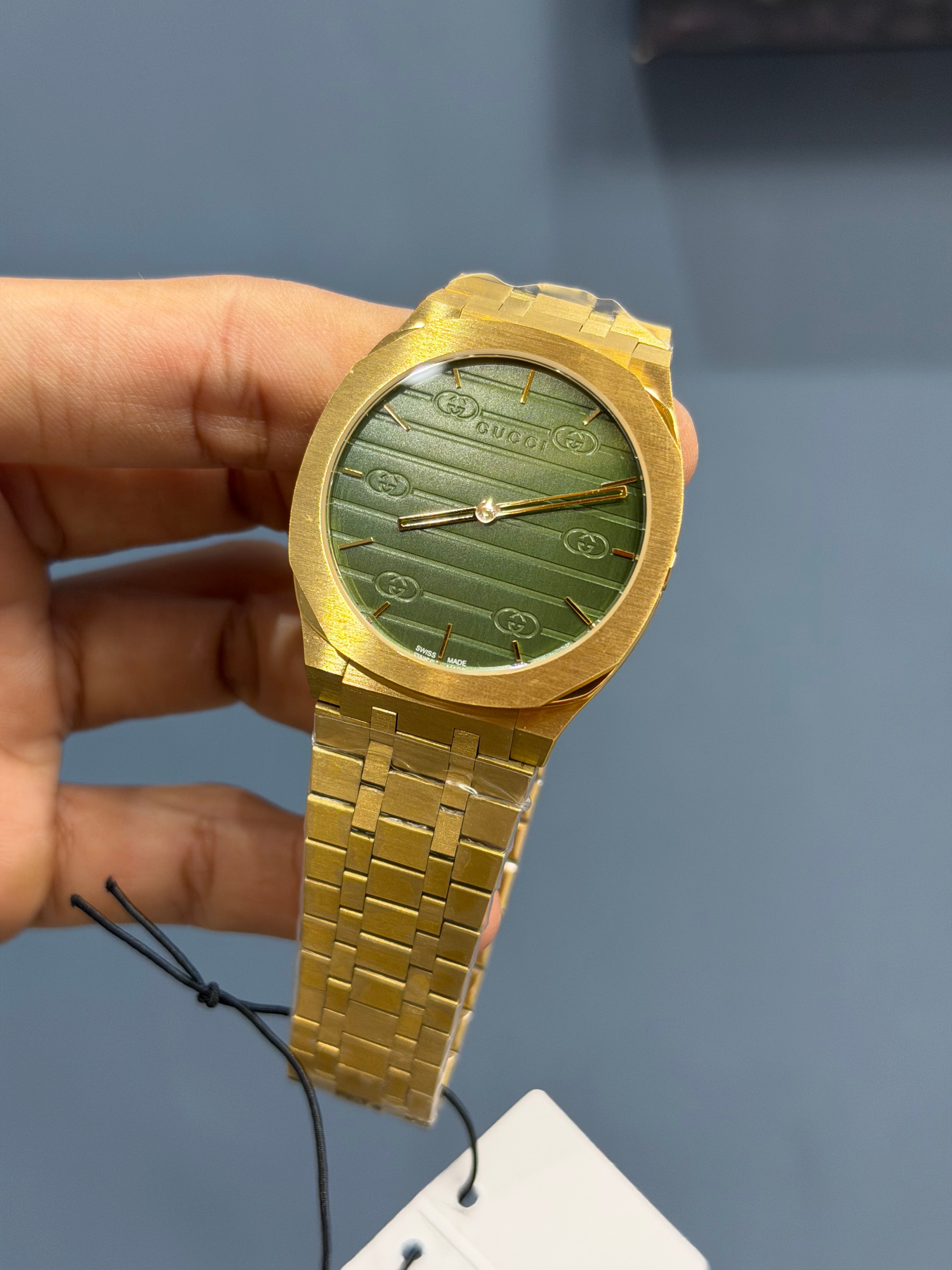 NEW COLLECTION YELLOW GOLD WITH GREEN DIAL SLIM CHAIN WATCH