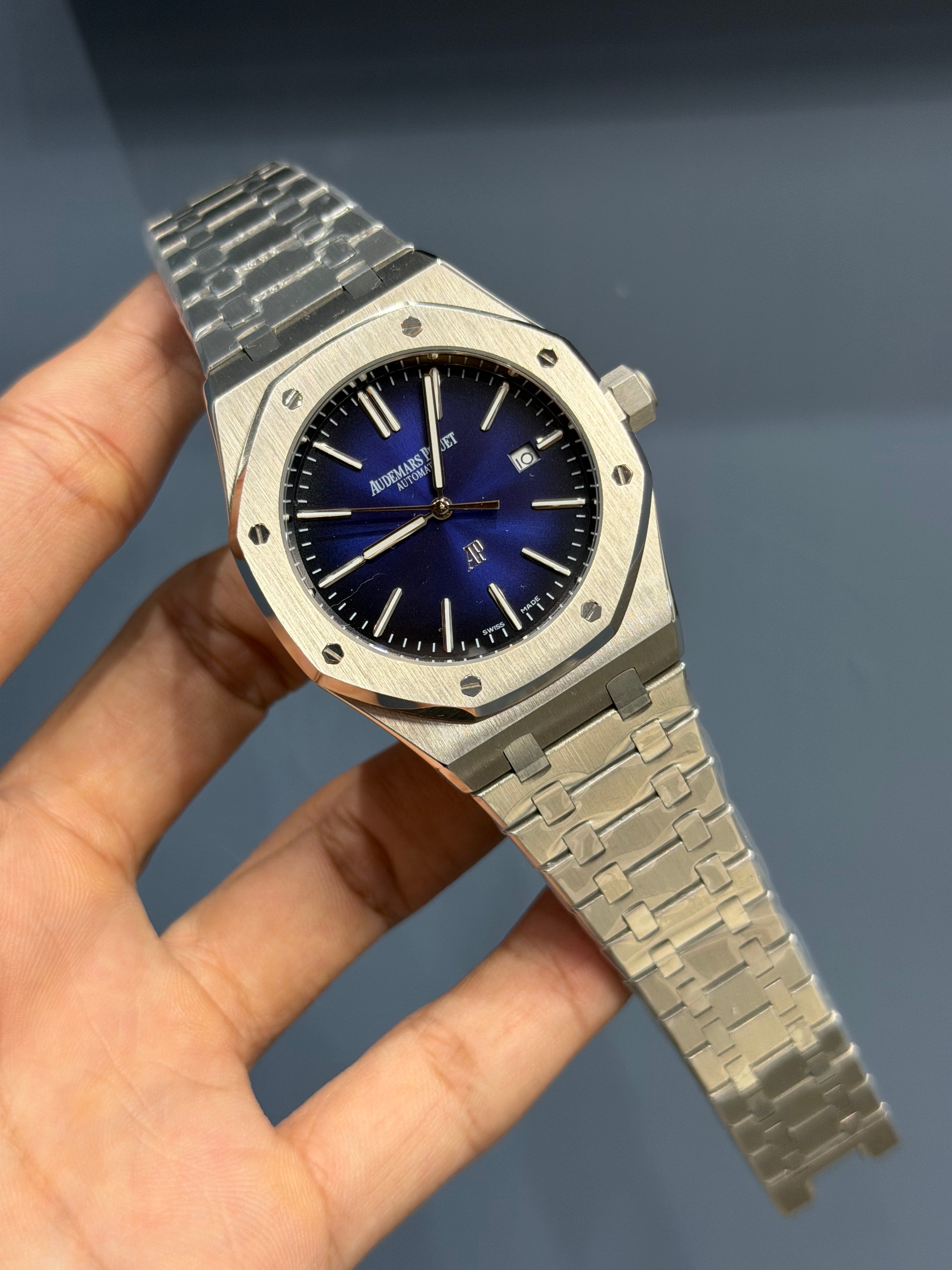 NEW COLLECTION SILVER WITH BLUE DIAL CHAIN WATCH FOR MEN