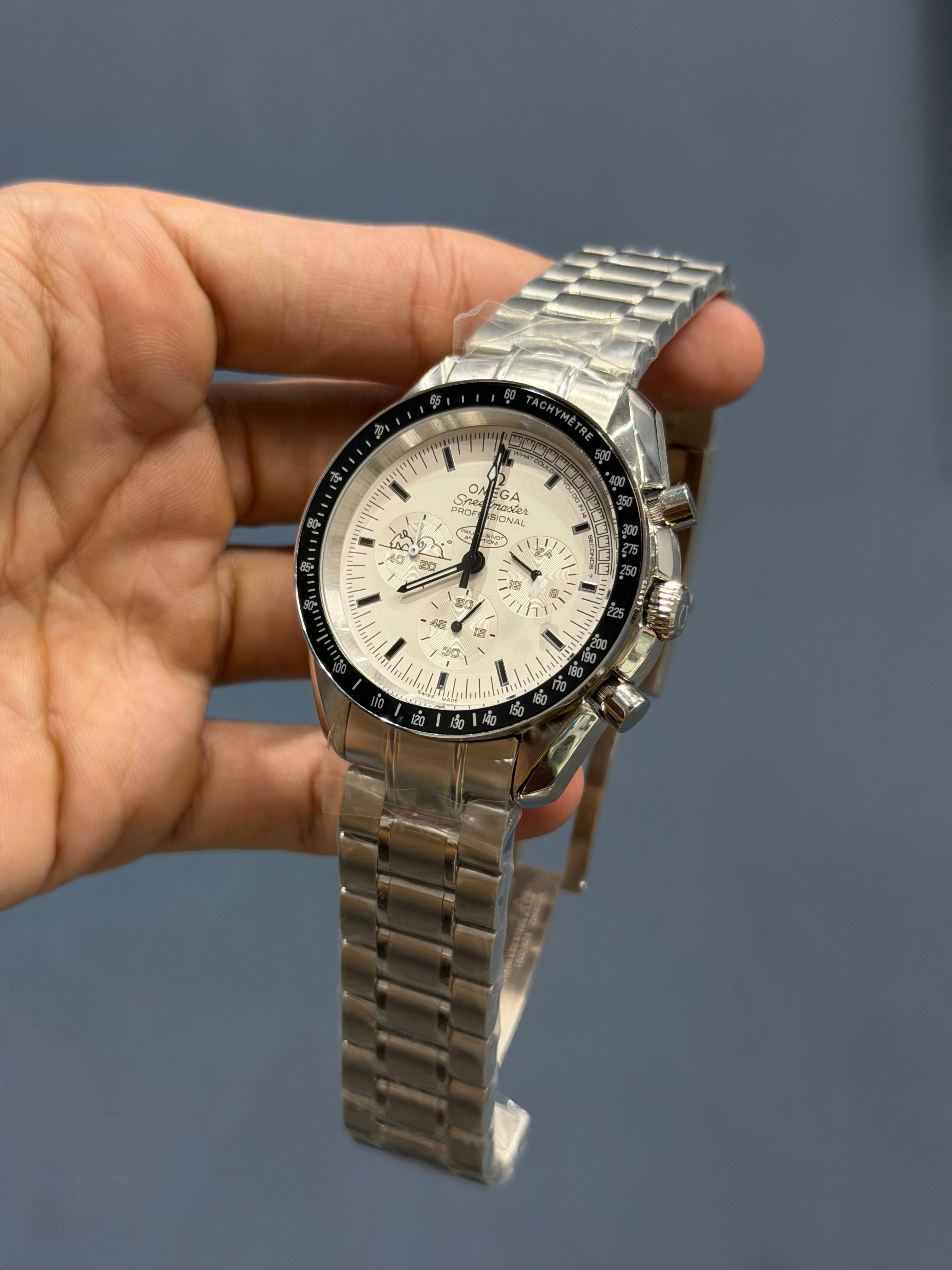 NEW COLLECTION CHRONOGRAPH SILVER WITH WHITE DIAL CHAIN WATCH