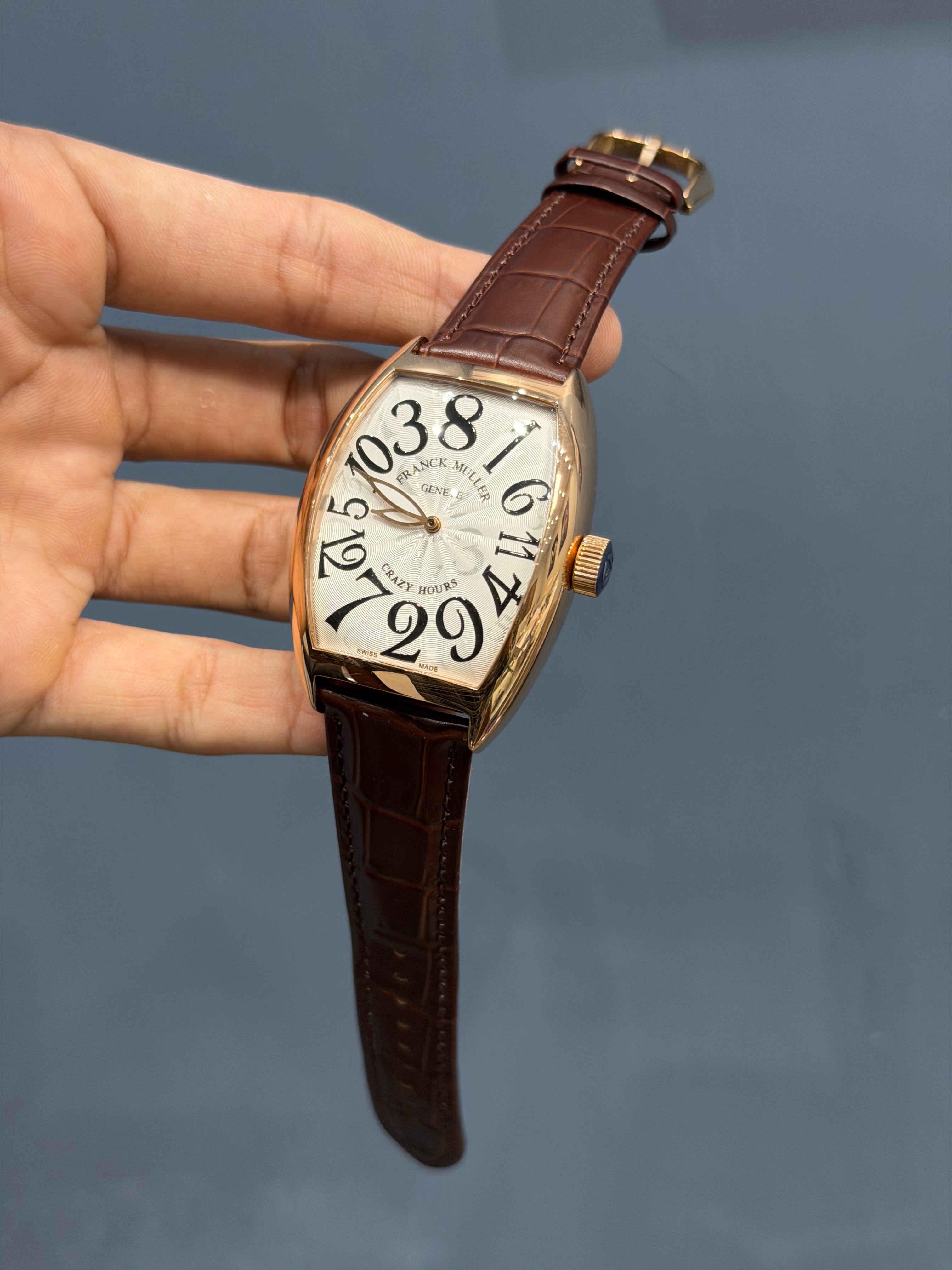 NEW COLLECTION ROSE CASE WITH WHITE DIAL AND BROWN LEATHER STRAP