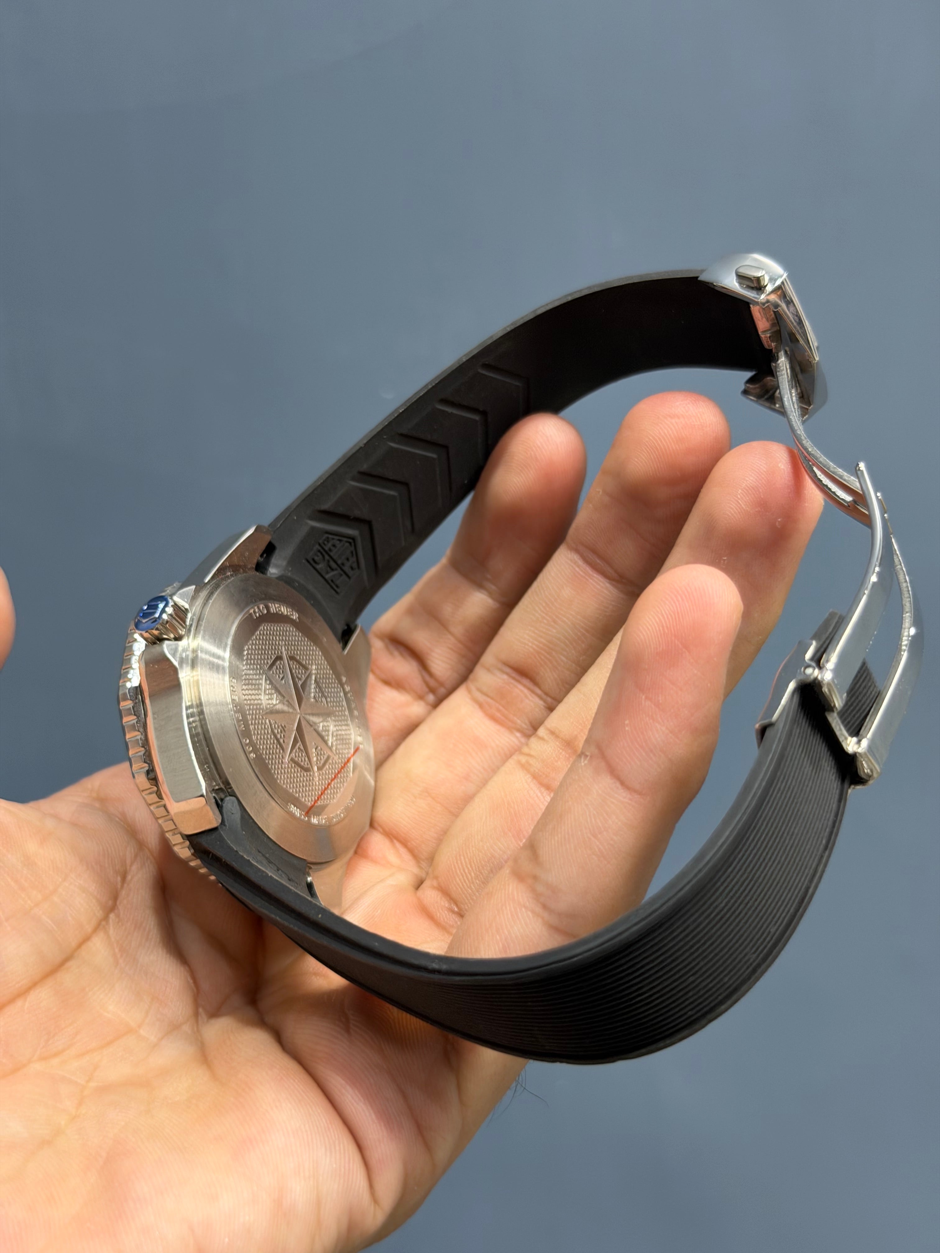 NEW COLLECTION SILVER WITH CHEERY DIAL & BLACK SILICONE STRAP AUTOMATIC WATCH