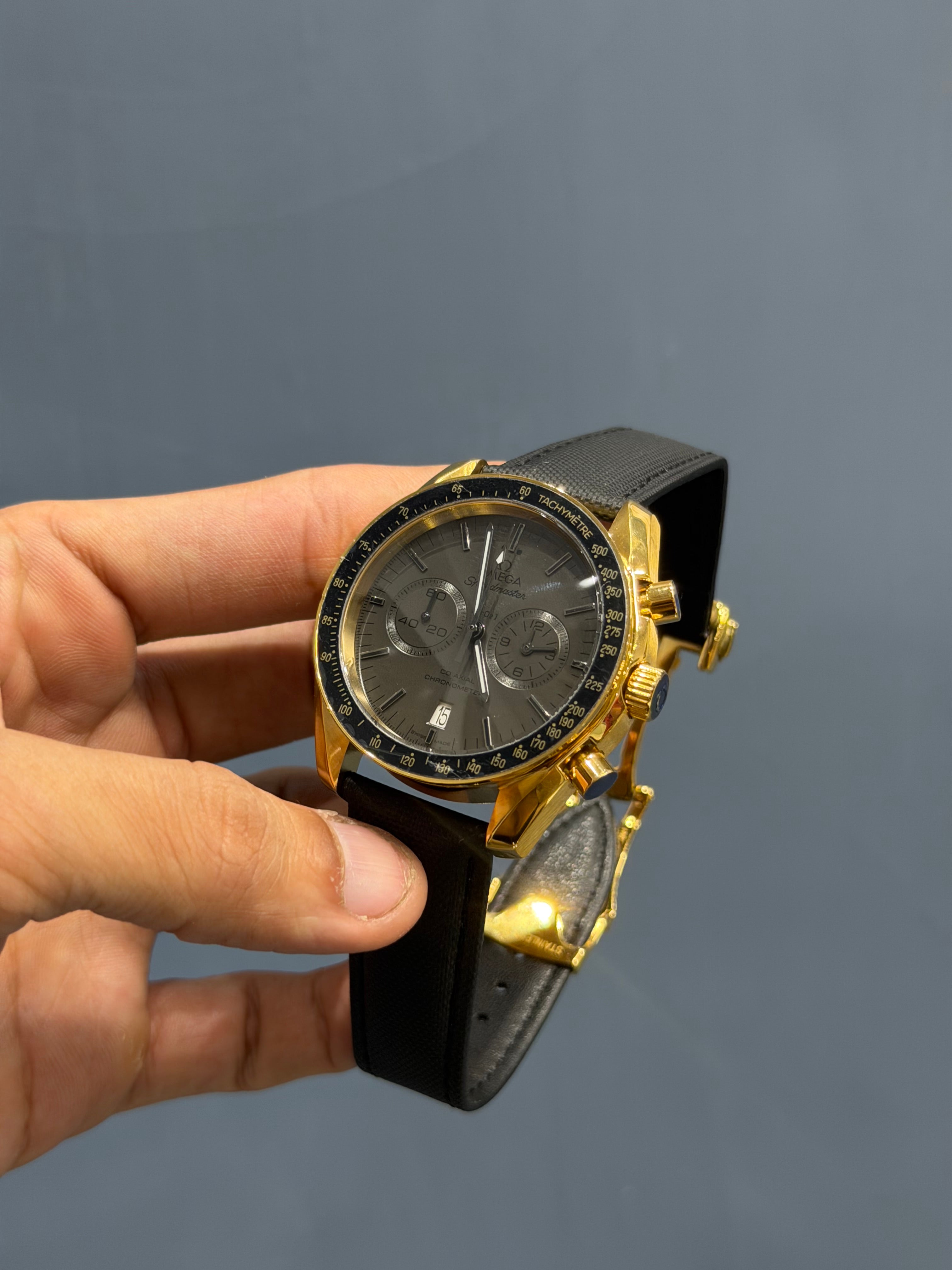 NEW COLLECTION CHRONOGRAPH YELLOW GOLD CASE WITH BLACK DIAL AND LEATHER STRAP