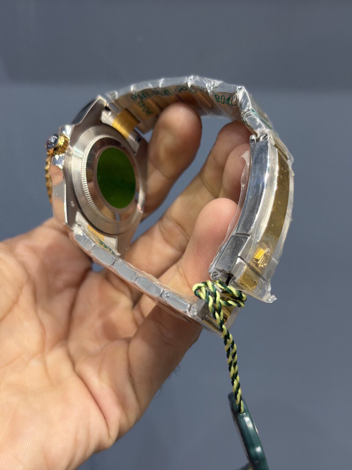 NEW COLLECTION 40 TWOTONE GOLD WITH GREEN DIAL & GREEN BEZEL AUTOMATIC WATCH YZ FACTORY
