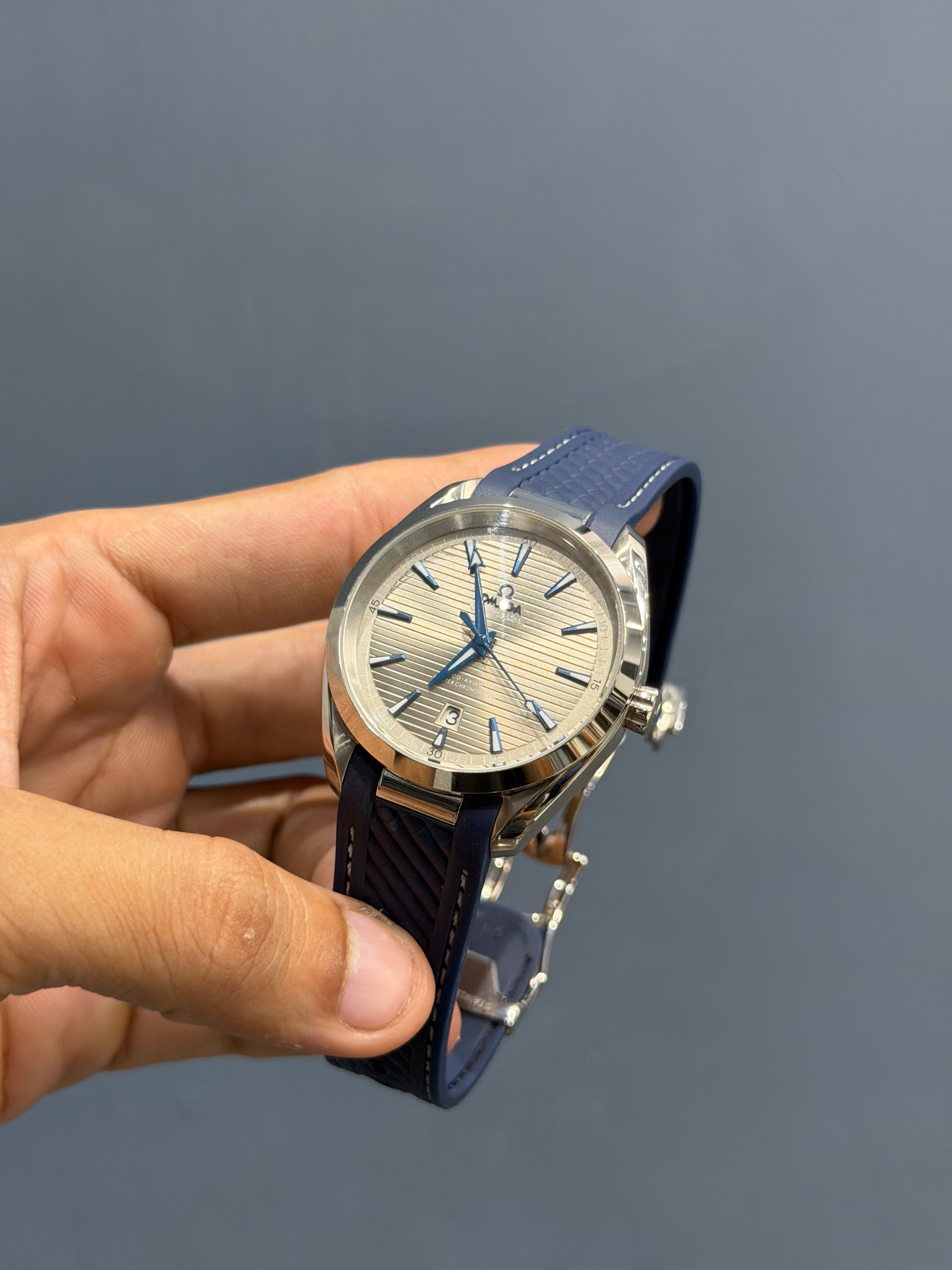 NEW COLLECTION SILVER CASE WITH GREY DIAL & RUBBER STRAP
