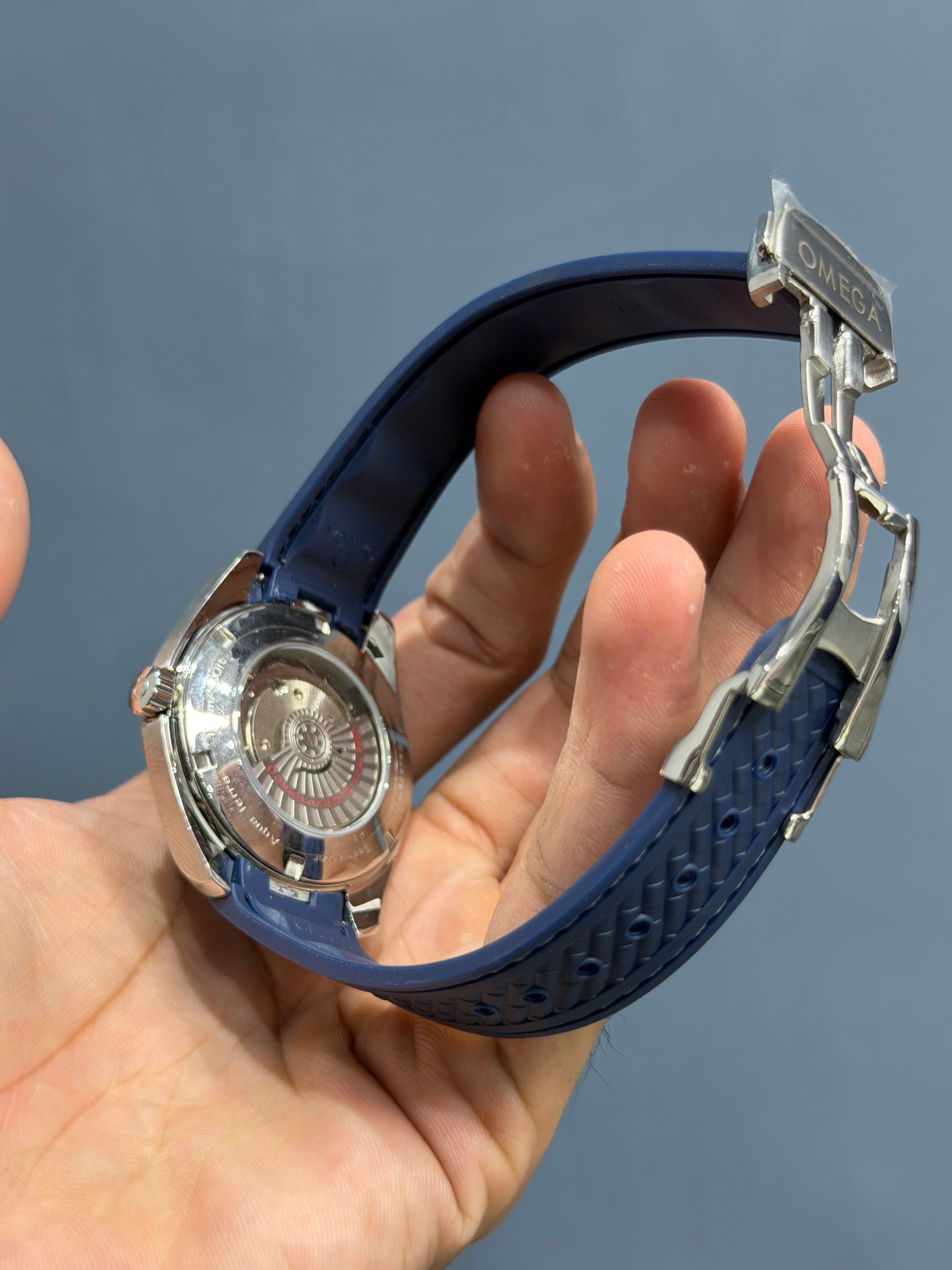 NEW COLLECTION SILVER CASE WITH BLUE DIAL & RUBBER STRAP