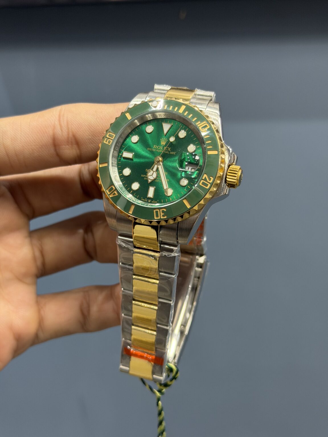 NEW COLLECTION 40 TWOTONE GOLD WITH GREEN DIAL & GREEN BEZEL AUTOMATIC WATCH YZ FACTORY