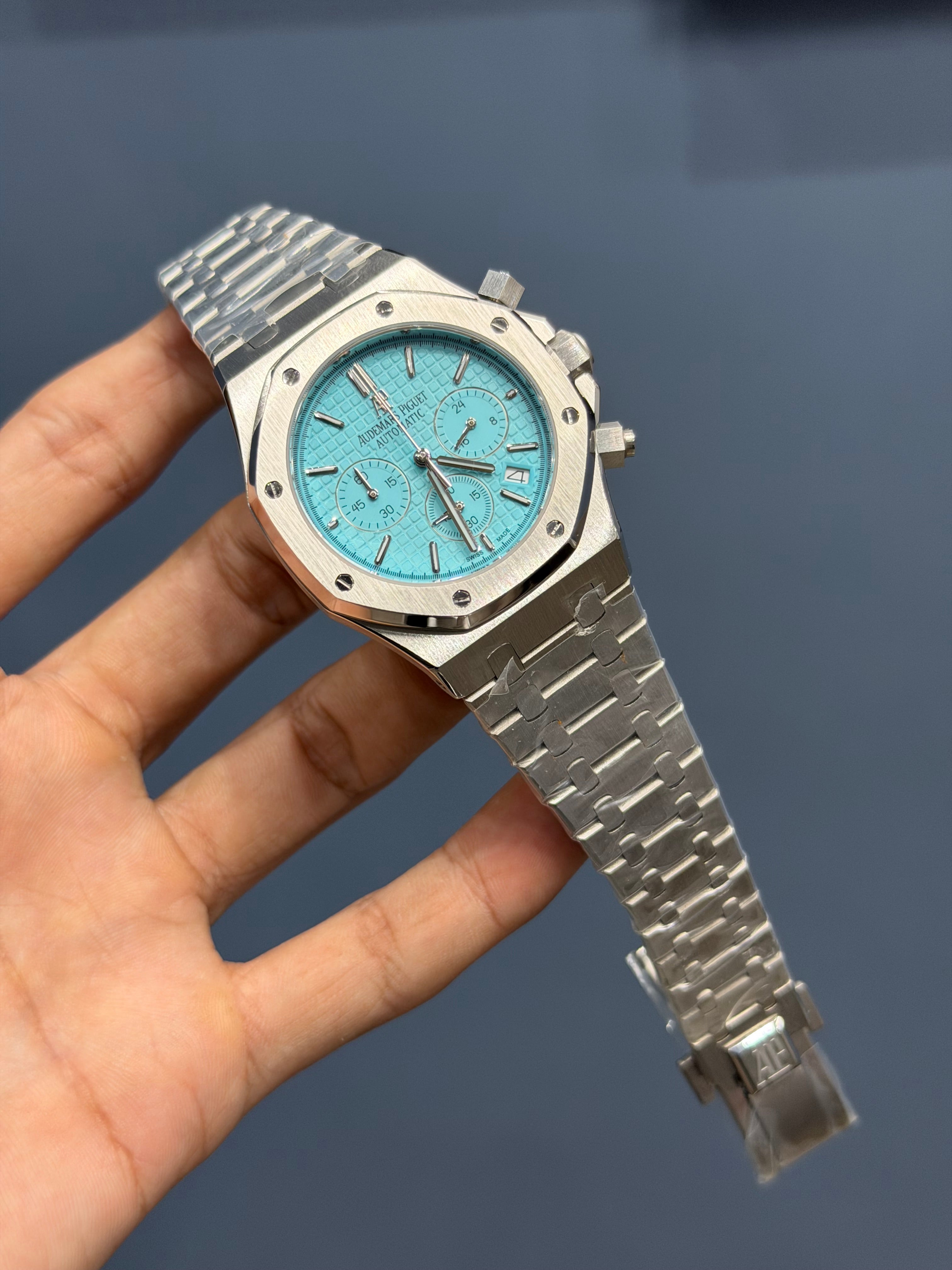 NEW COLLECTION CHRONOGRAPH SILVER WITH TIFFANY DIAL CHAIN WATCH