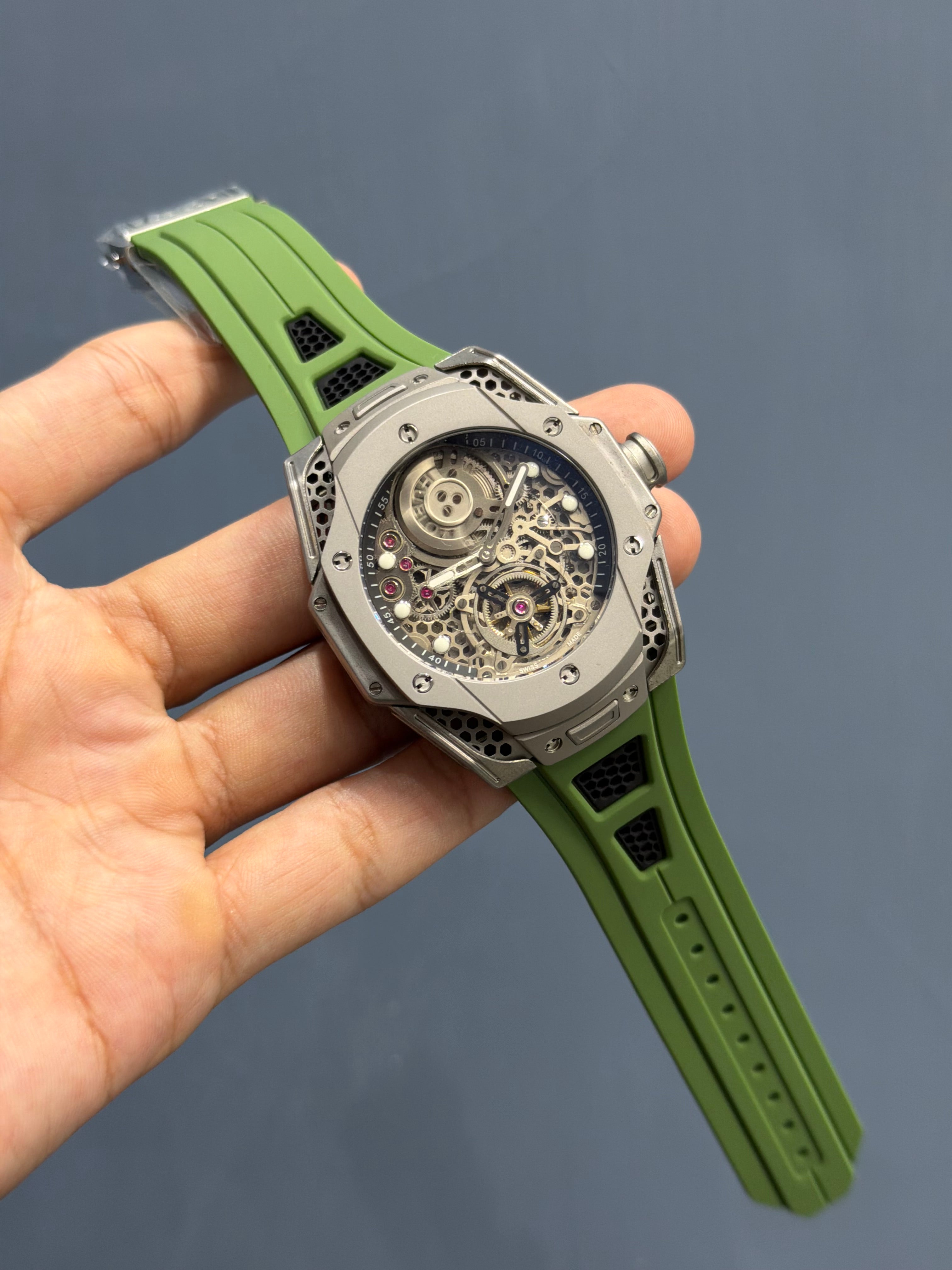 NEW COLLECTION HUBLOT BIG BANG TOURBILLION EDITION GREEN STRAP SILVER SKELETON DIAL