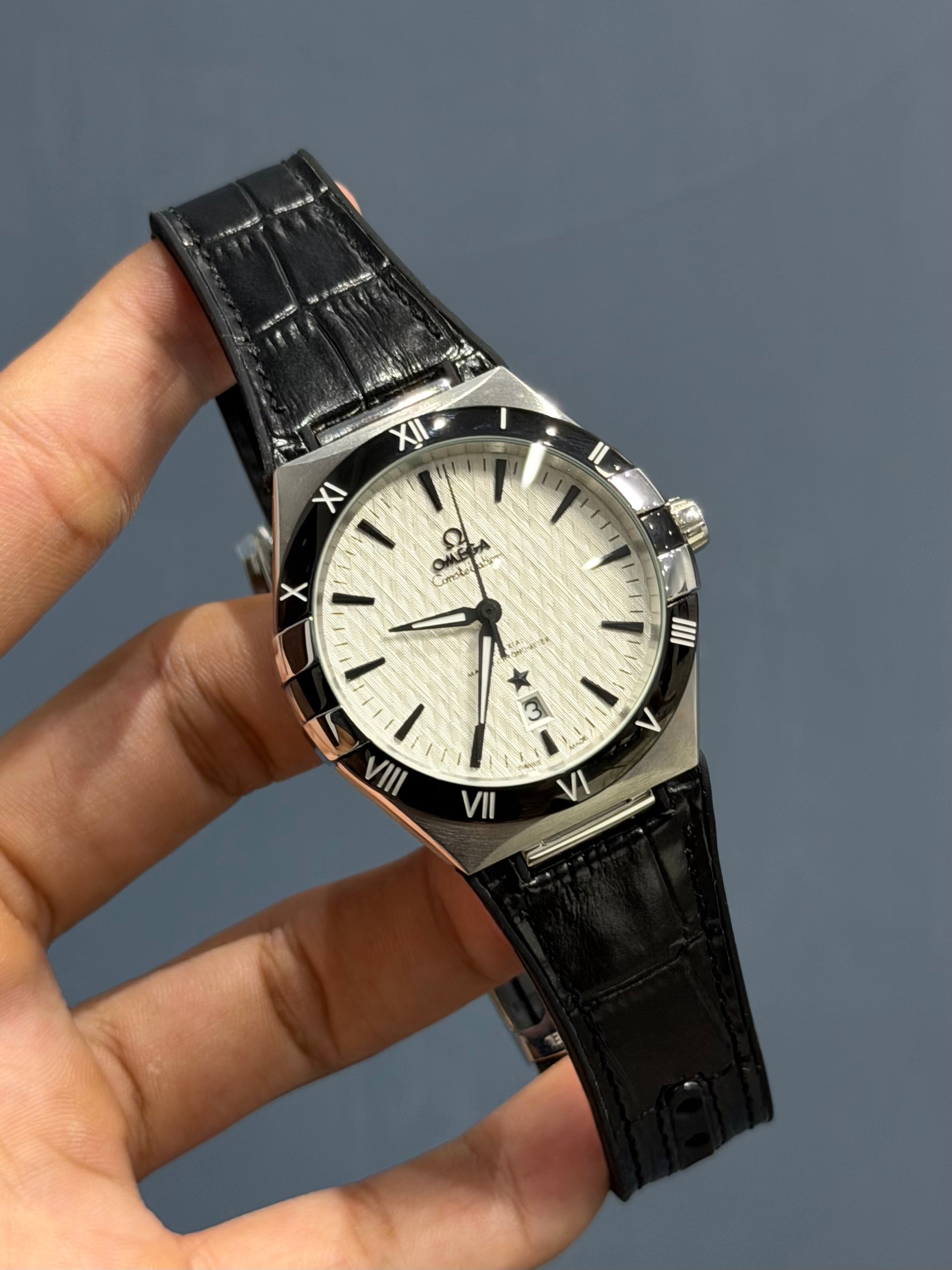 NEW COLLECTION SILVER CASE WITH WHITE TEXTURE DIAL AUTOMATIC WATCH