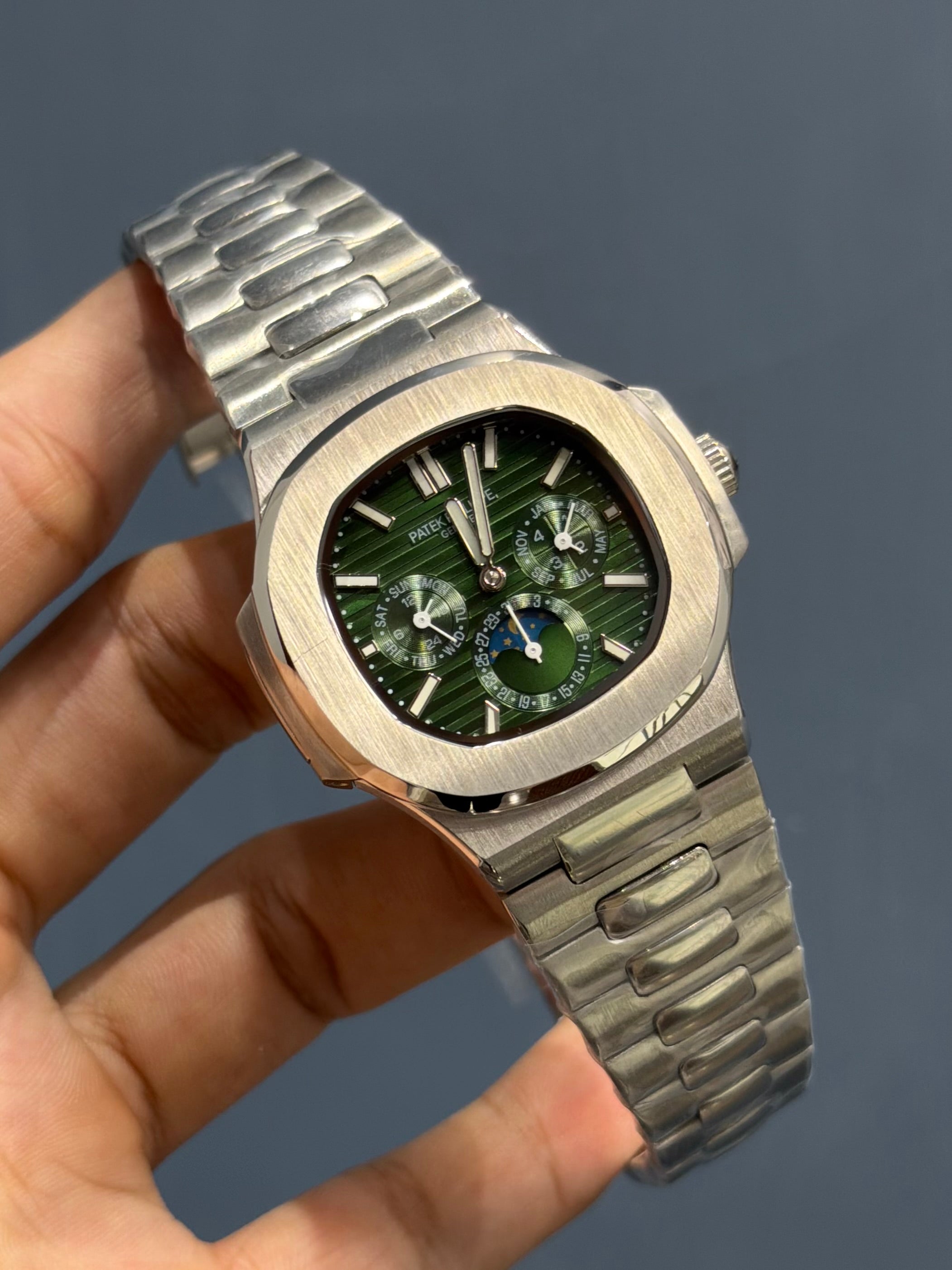 NEW COLLECTION MOON PHASE CHRONOGRAPH SILVER CASE WITH GREEN DIAL AUTOMATIC WATCH