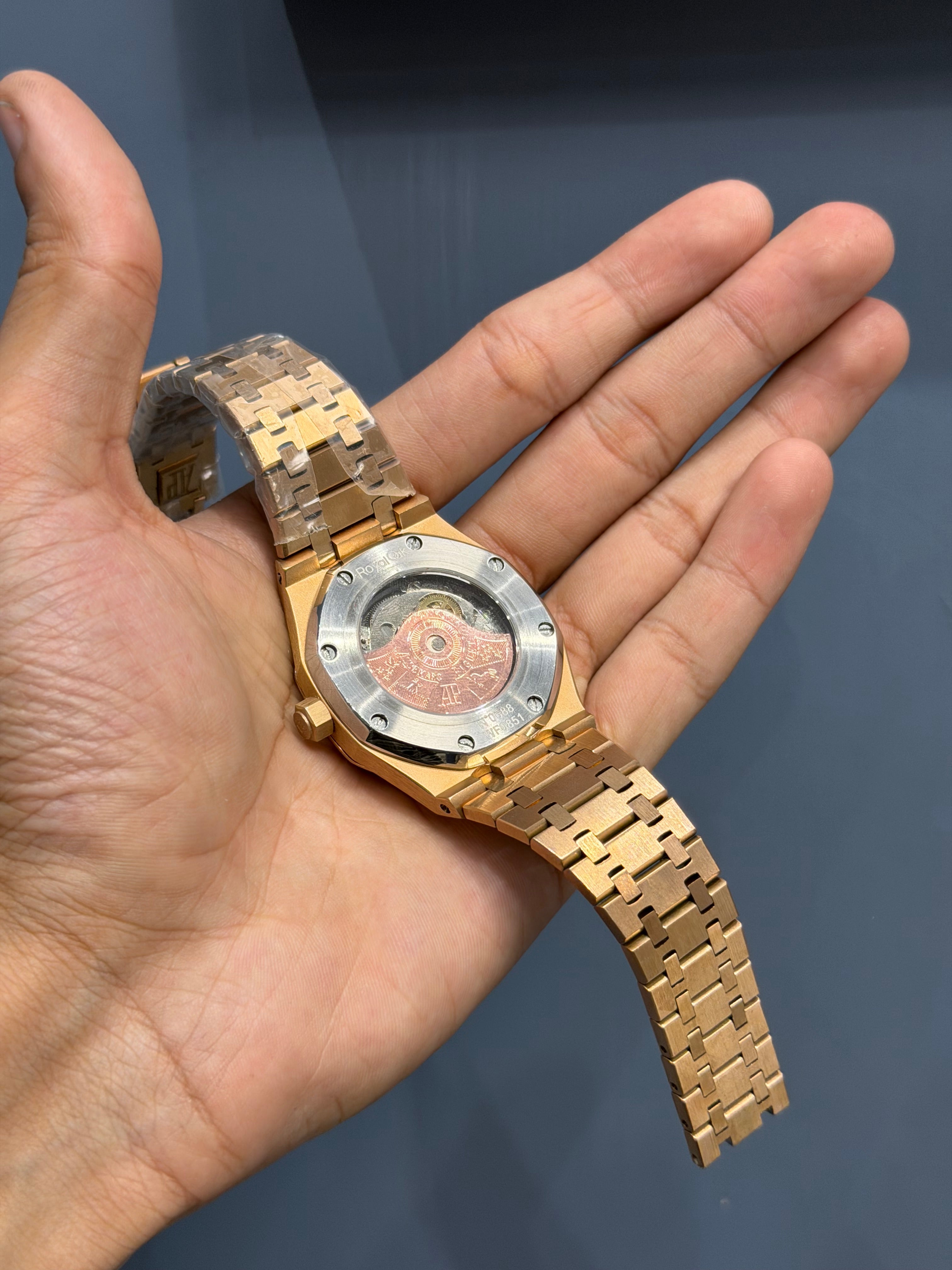 NEW COLLECTION ROSE WITH BLACK DIAL CHAIN WATCH FOR MEN