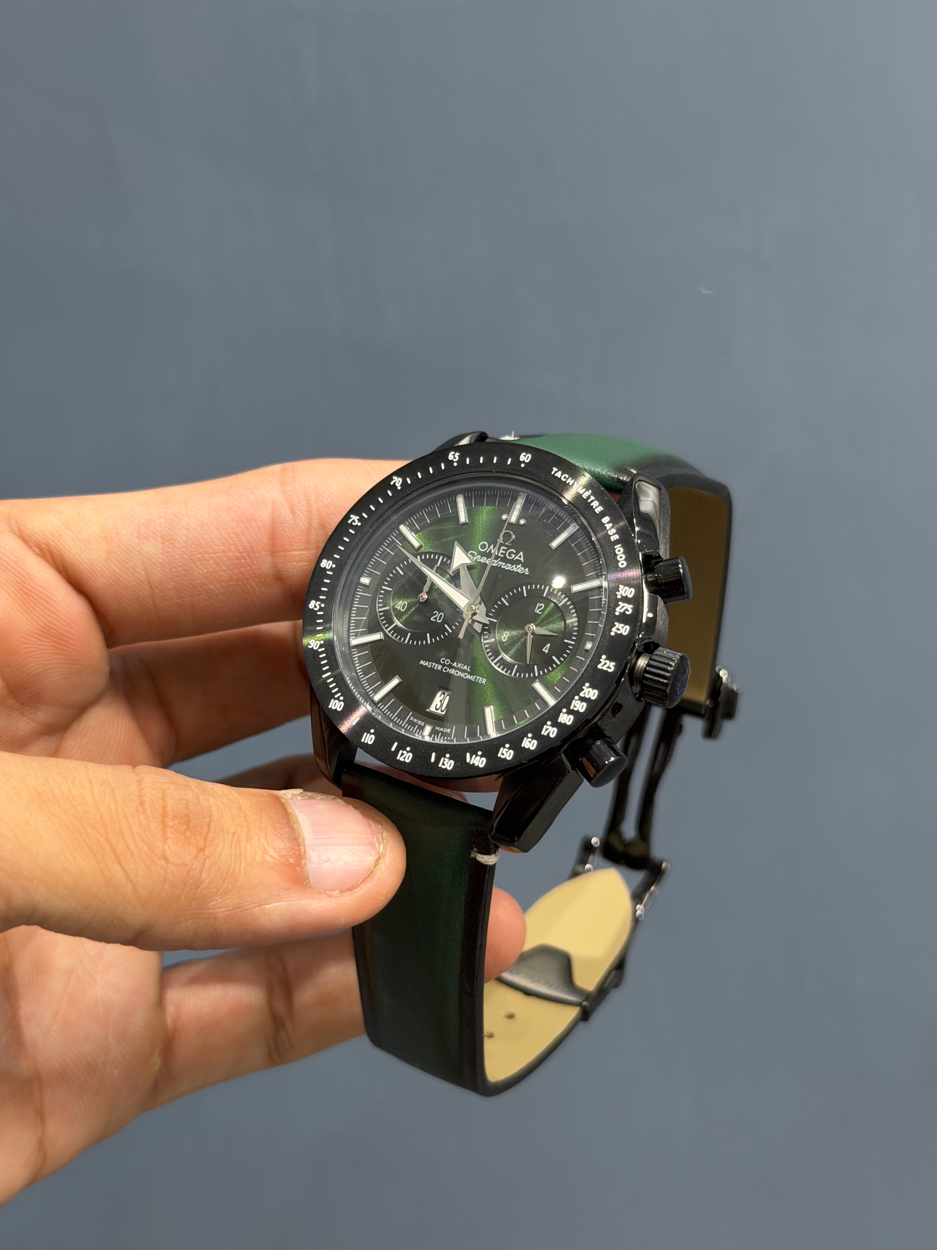 NEW COLLECTION ALL BLACK CASE WITH GREEN DIAL & GREEN LEATHER STRAP