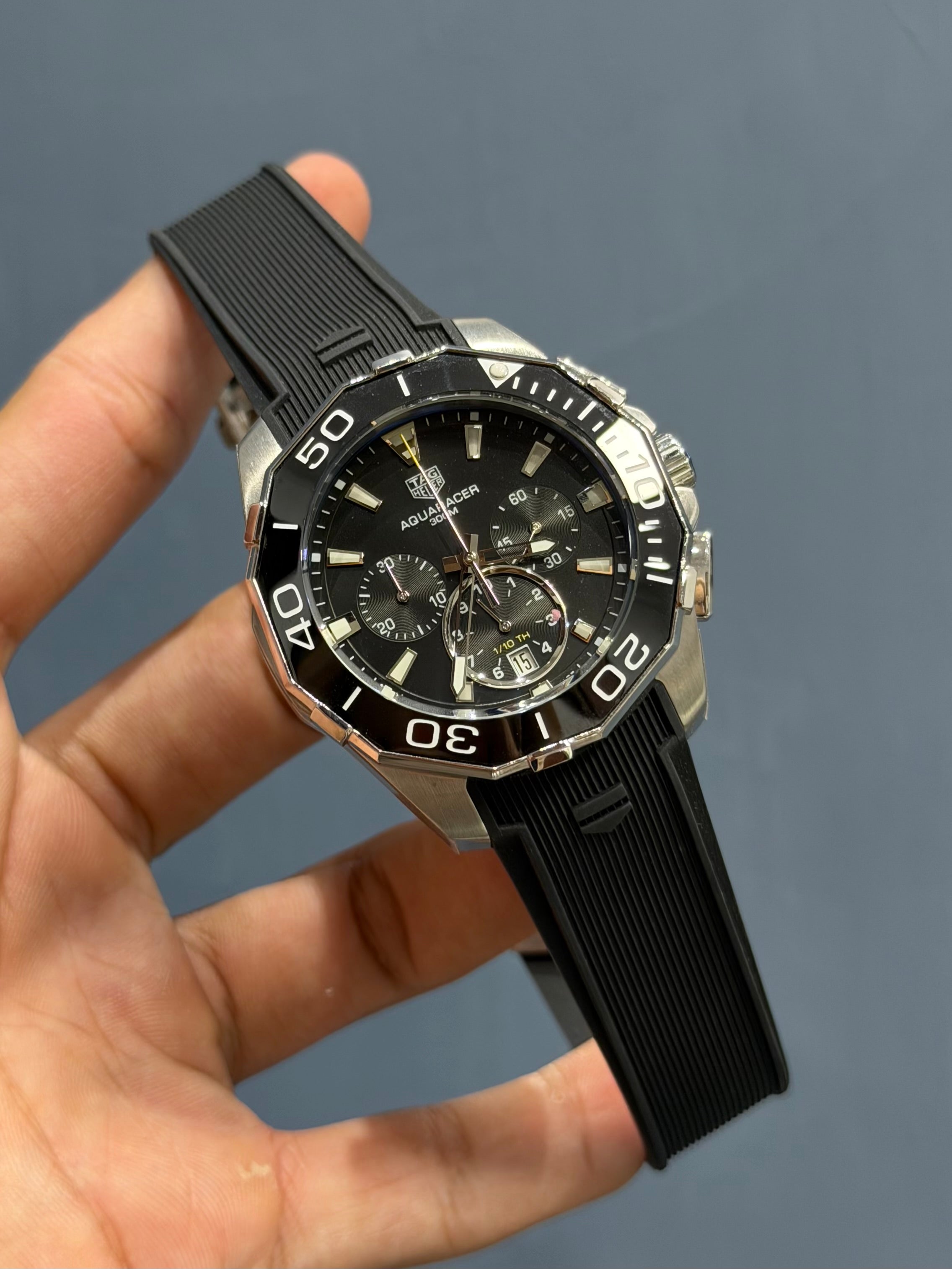NEW COLLECTION CHRONOGRAPH SILVER CASE BLACK BEZEL & BLACK DIAL WITH RUBBER STRAP