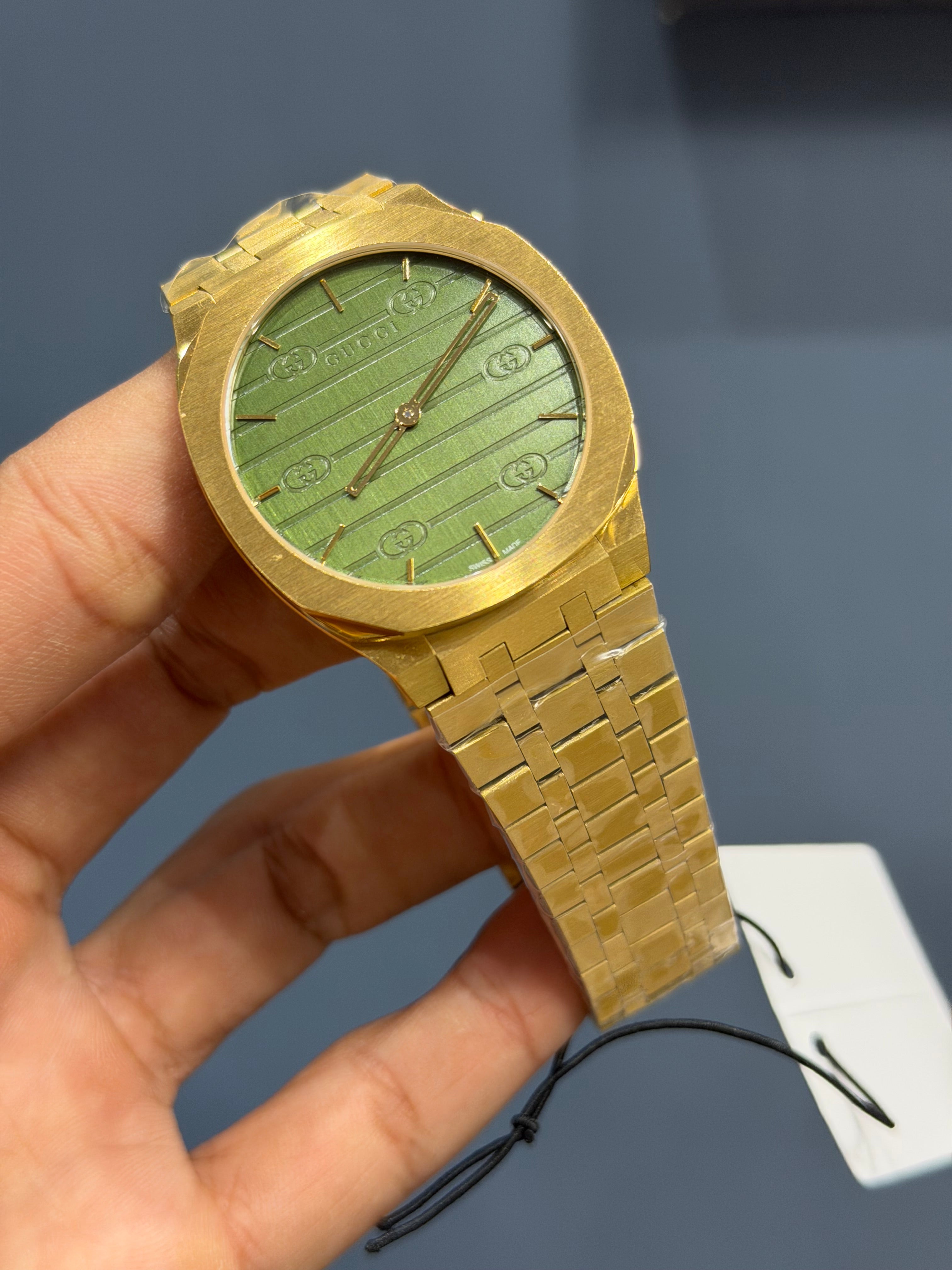 NEW COLLECTION YELLOW GOLD WITH GREEN DIAL SLIM CHAIN WATCH