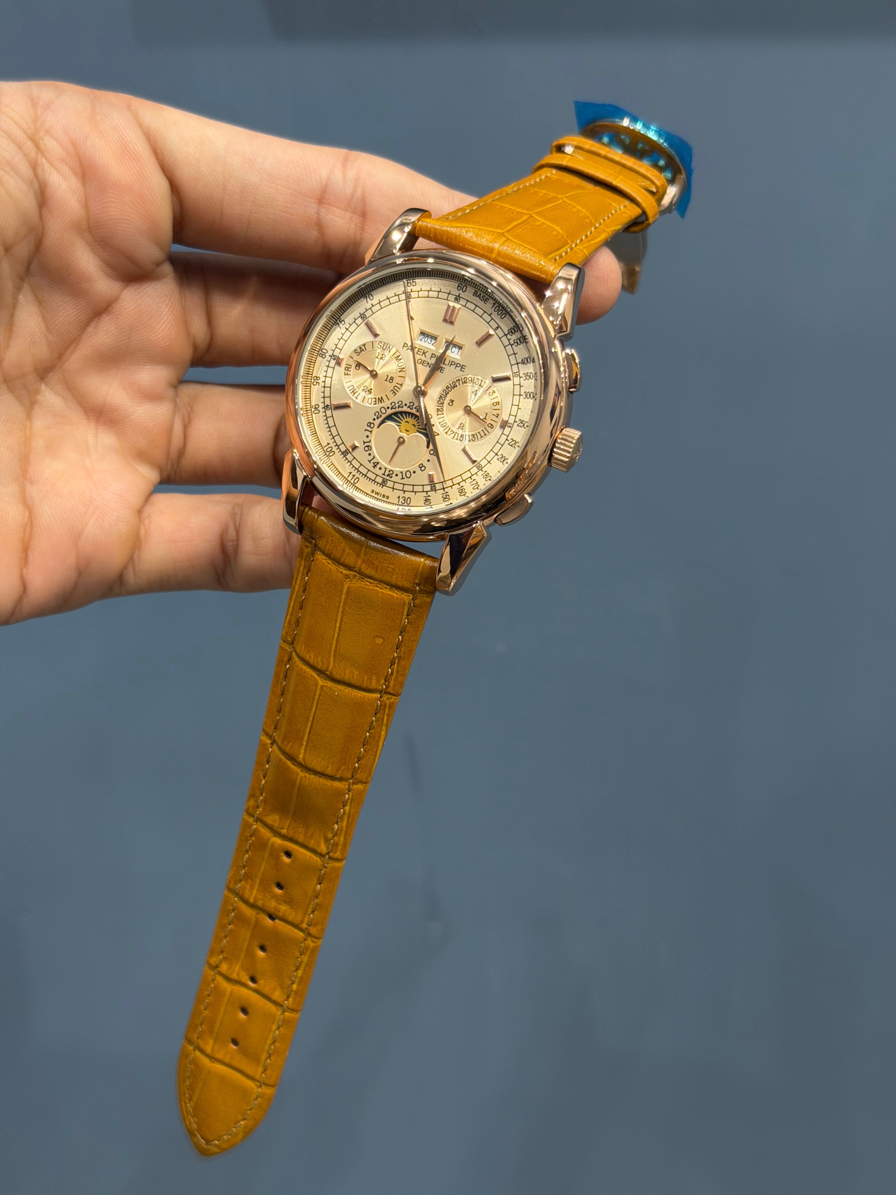 NEW COLLECTION CHRONOGRAPH ROSE CASE WITH INDEX ROSE DIAL & LEATHER STRAP
