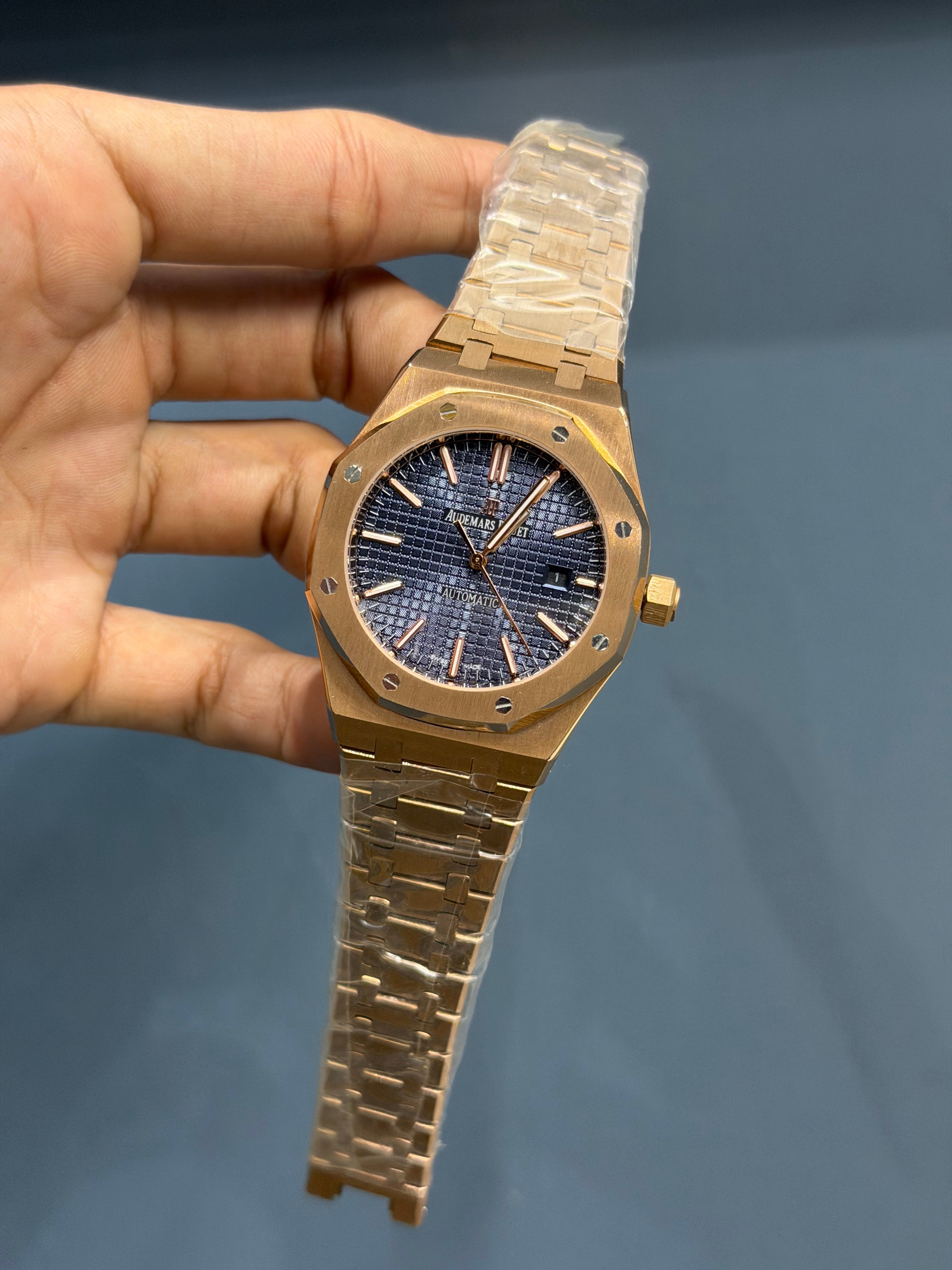 NEW COLLECTION ROSE WITH BLUE DIAL CHAIN WATCH FOR MEN